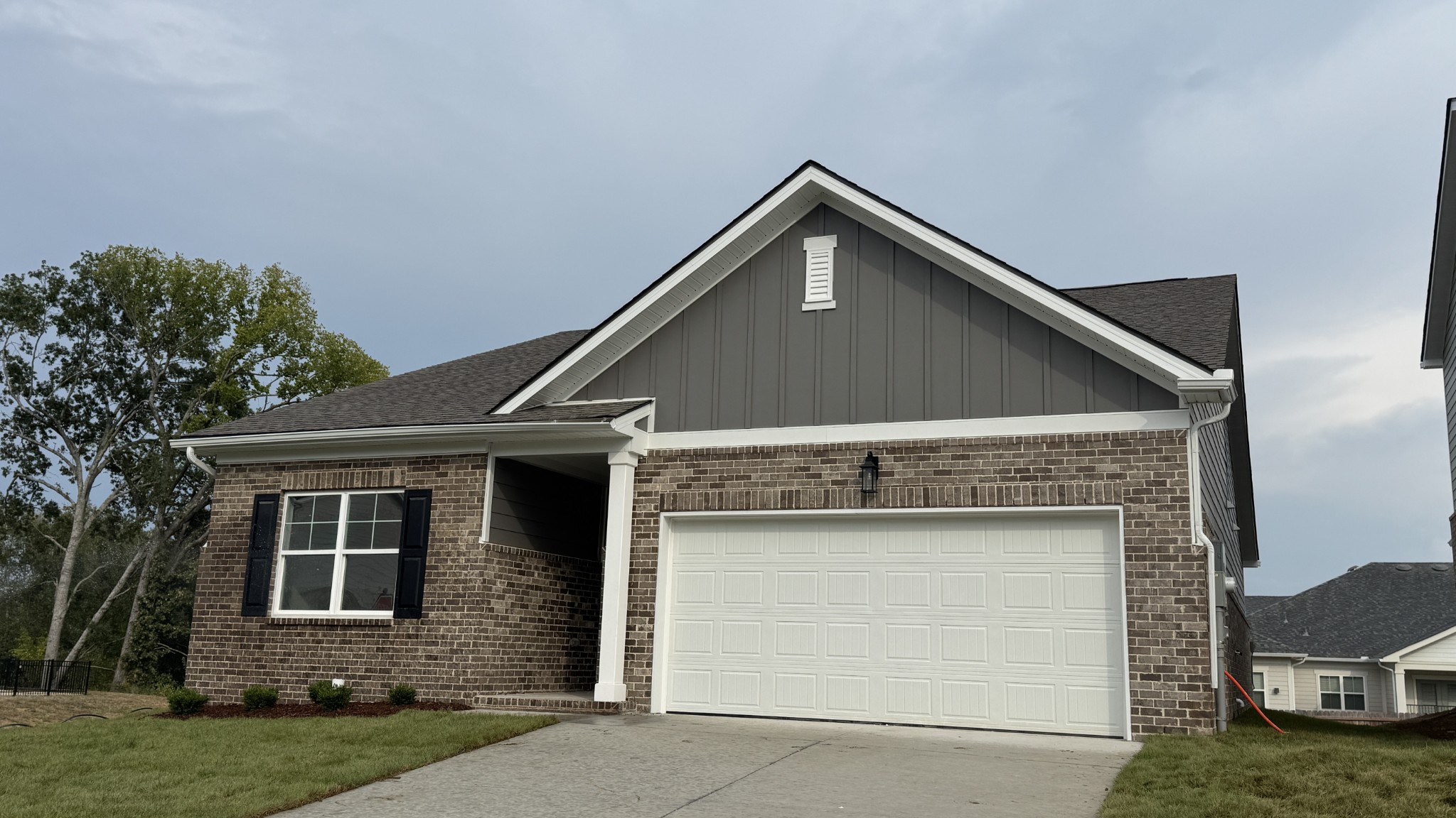 223 Limestone Way Property Photo 2