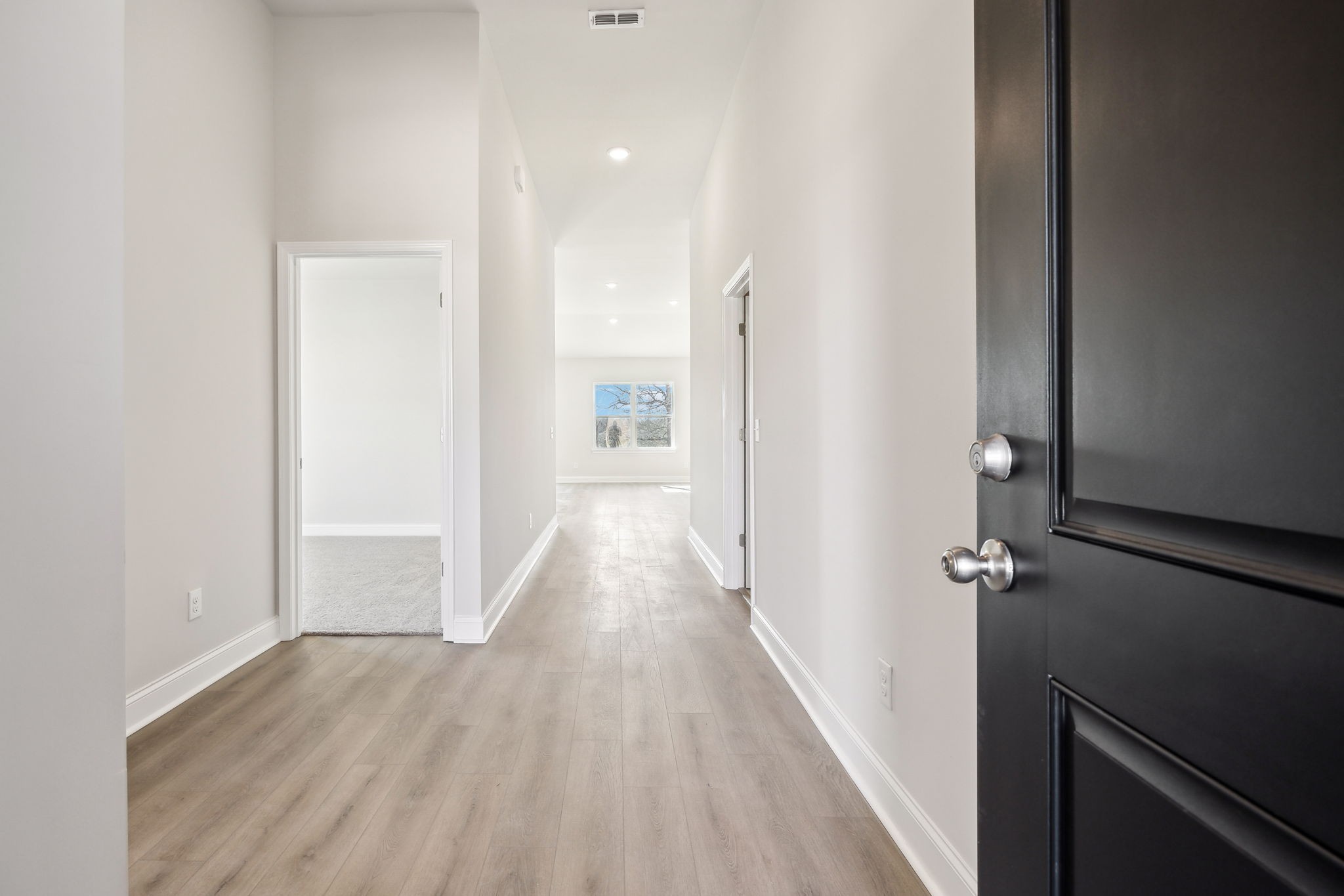 223 Limestone Way Property Photo 4