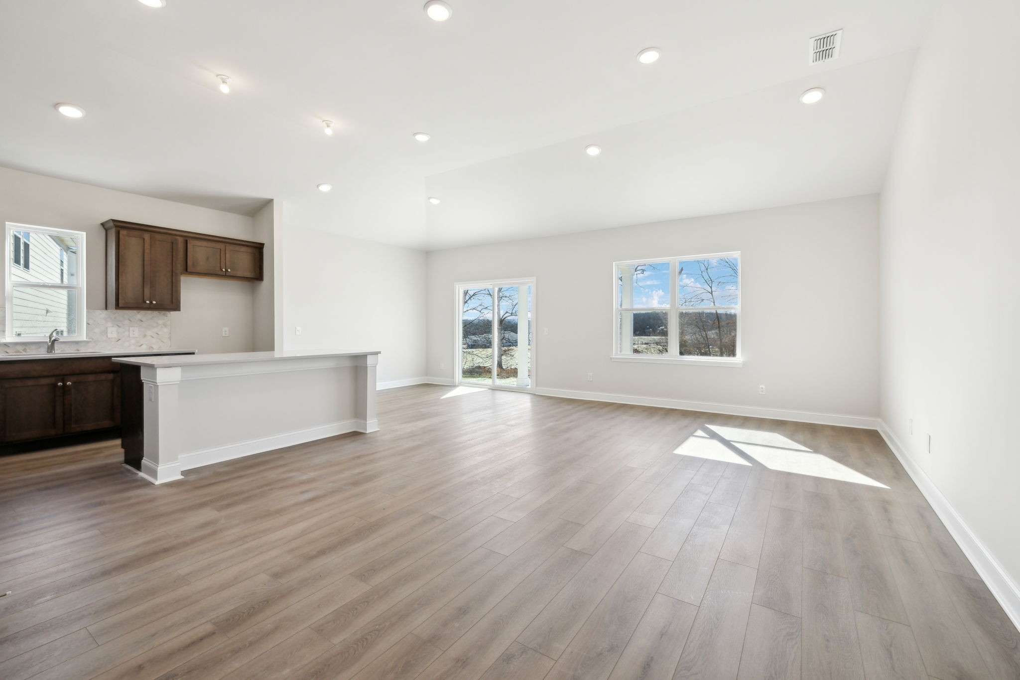 223 Limestone Way Property Photo 7