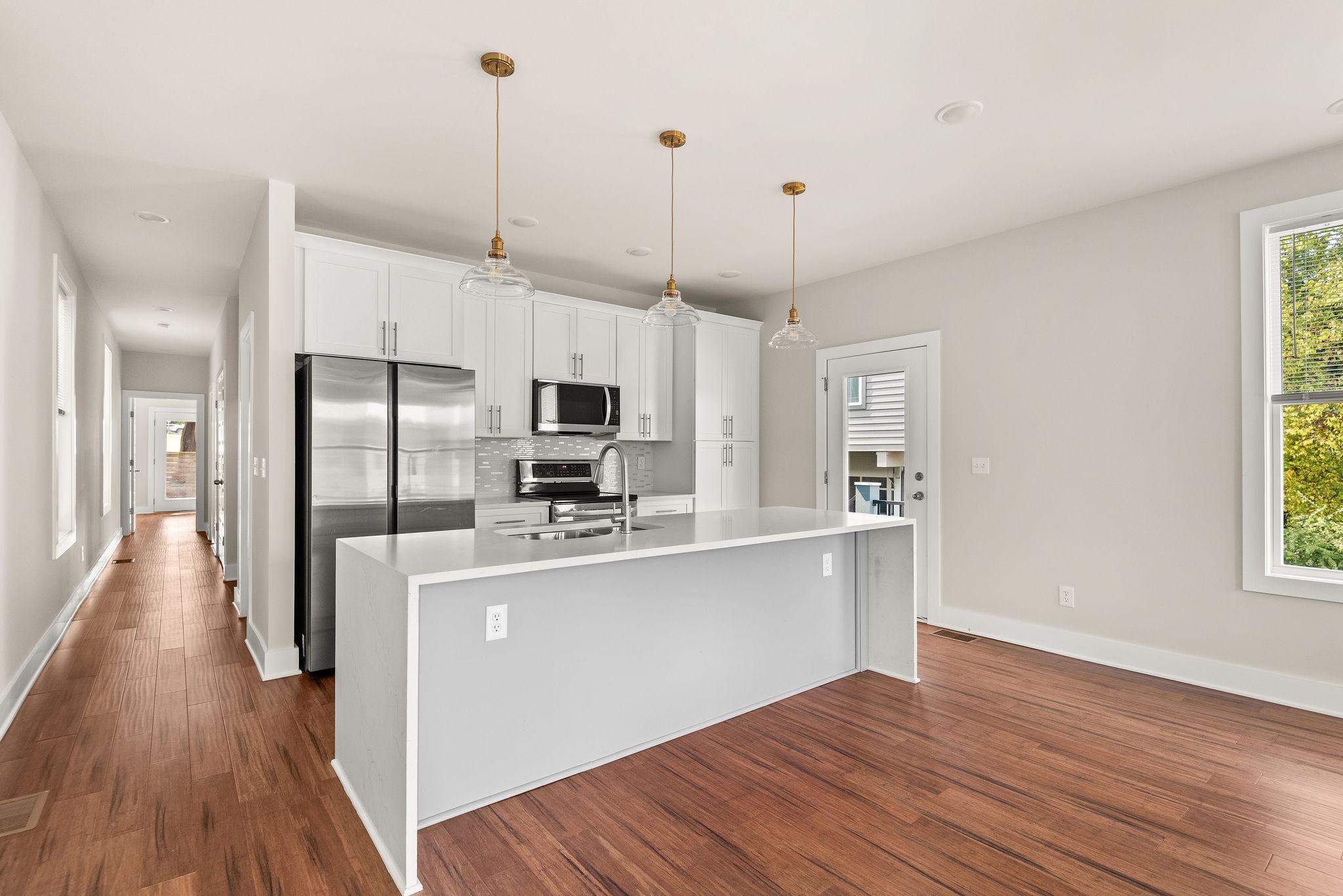 298 Prince Ave Property Photo 11