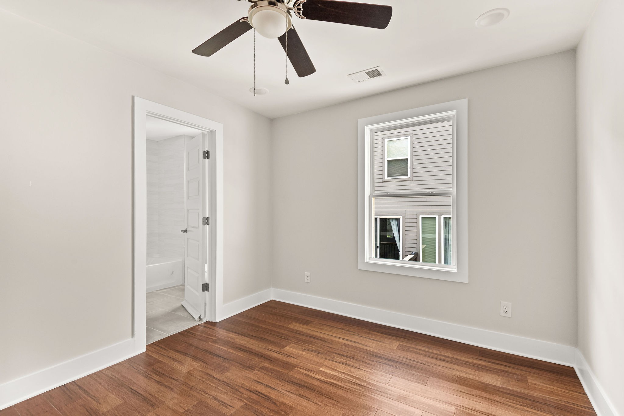 298 Prince Ave Property Photo 28