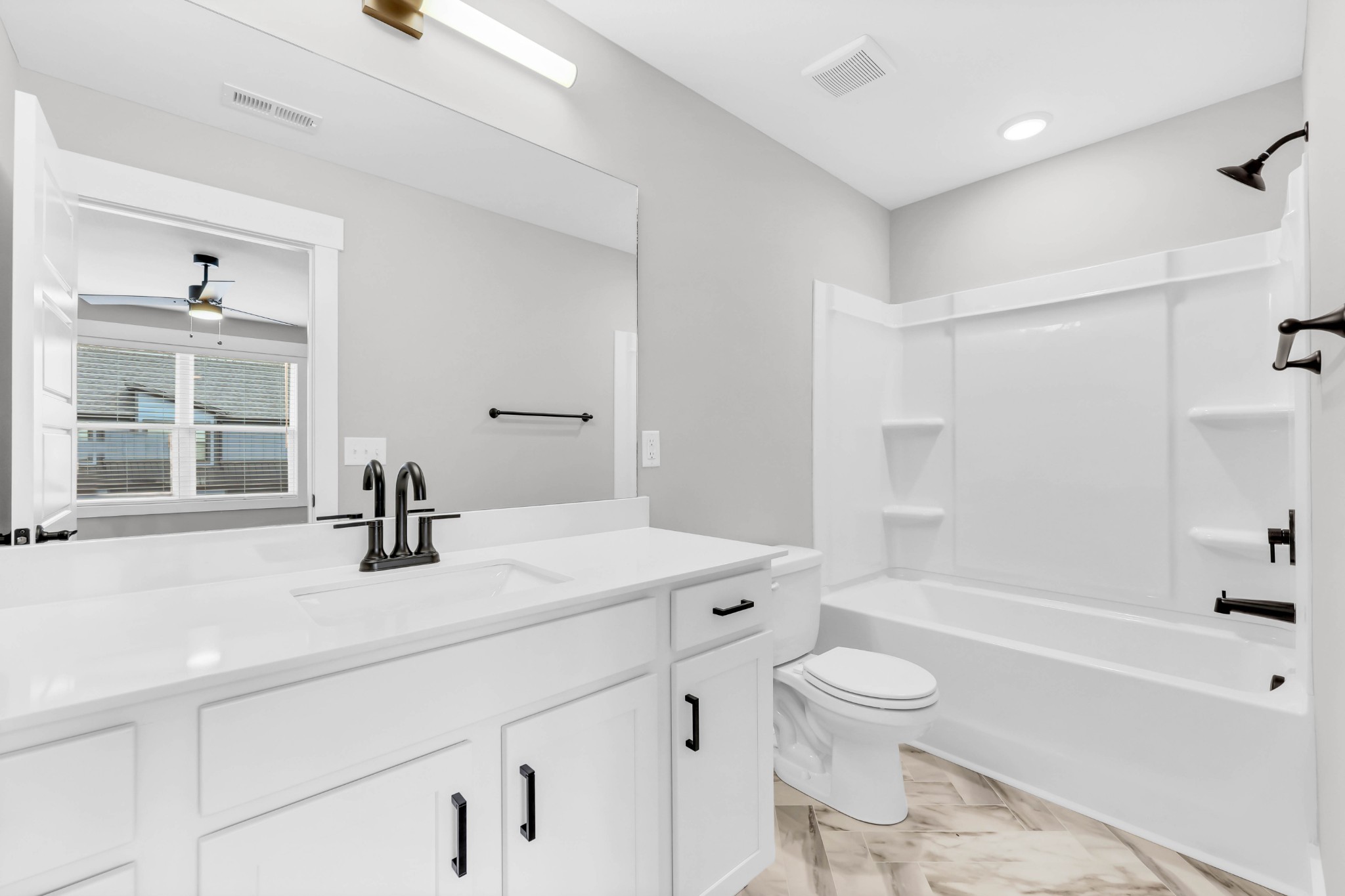 1304 Jonathan Wade Circle Property Photo 21