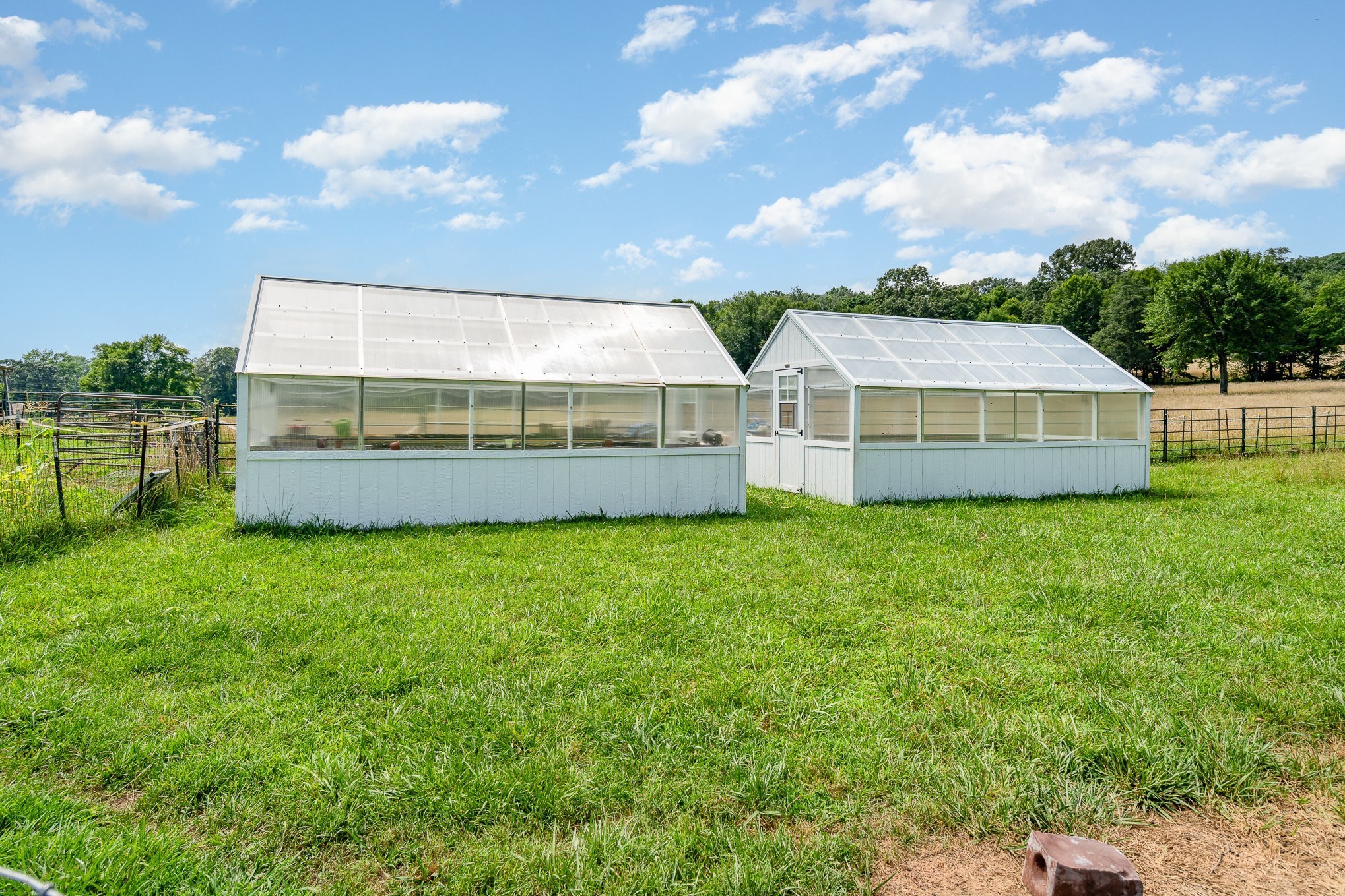 1640 Eno Rd Property Photo 5