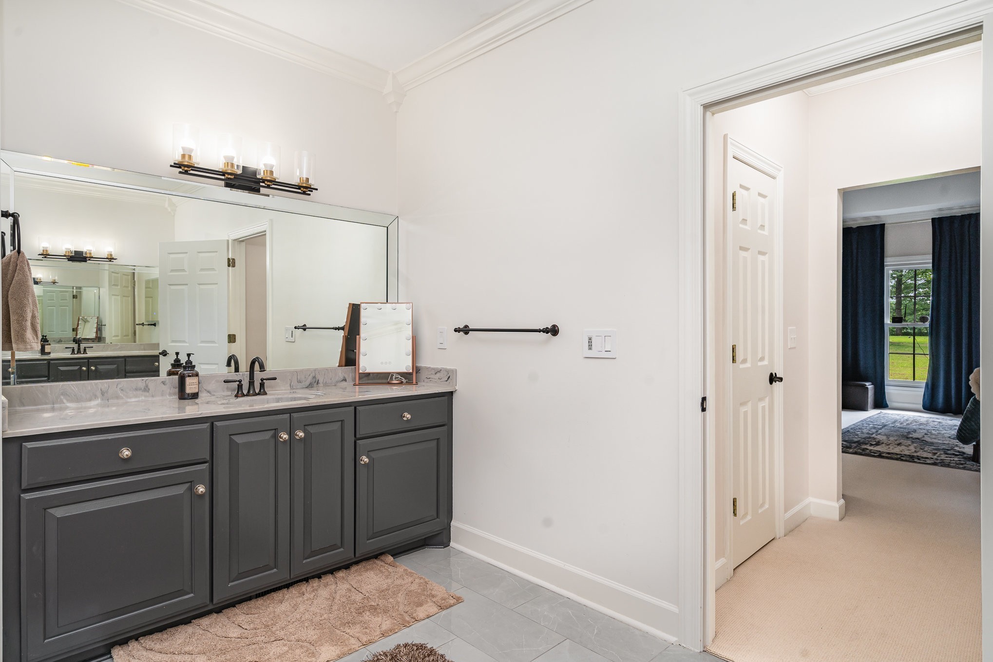 1640 Eno Rd Property Photo 26