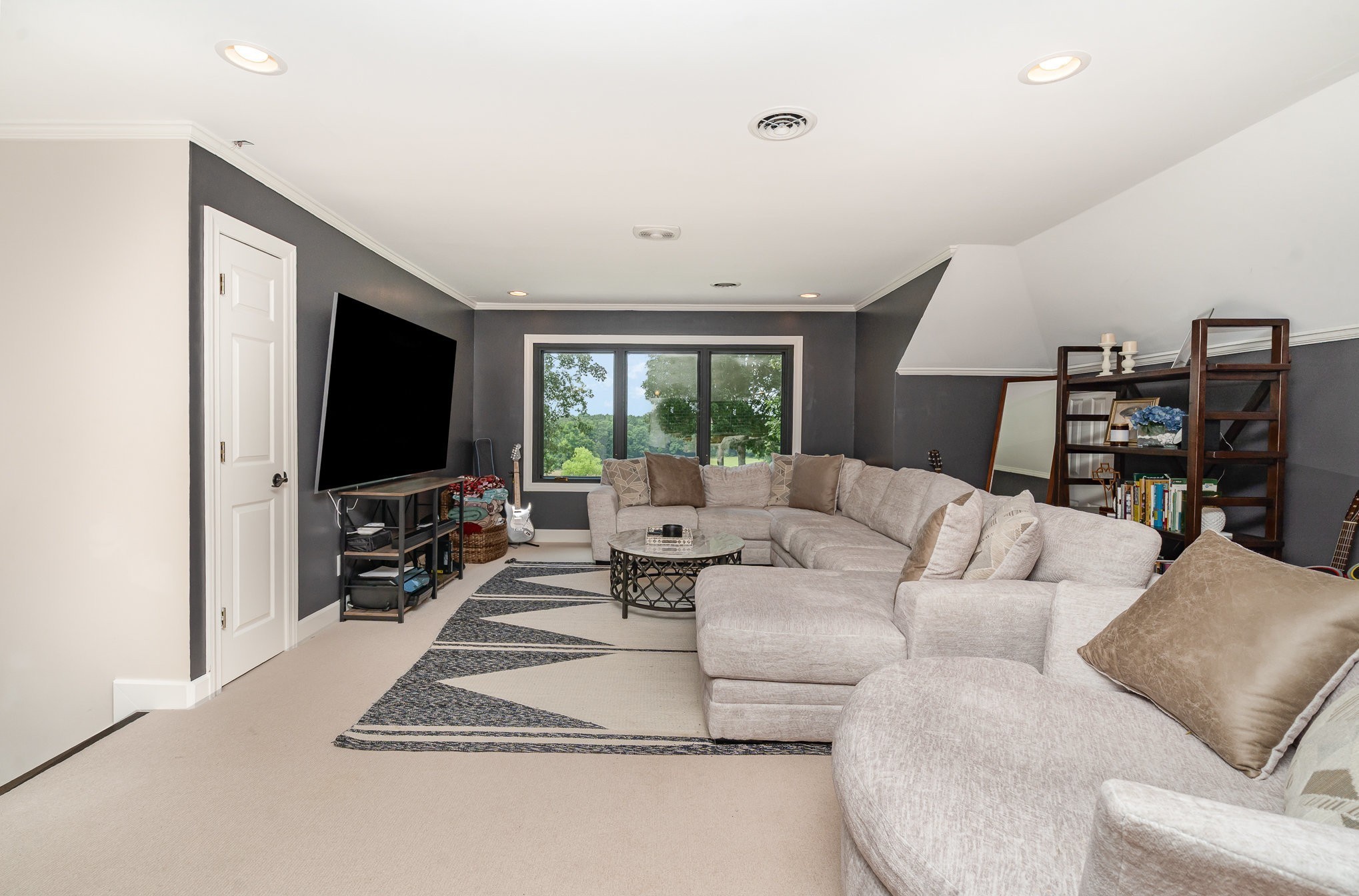 1640 Eno Rd Property Photo 33