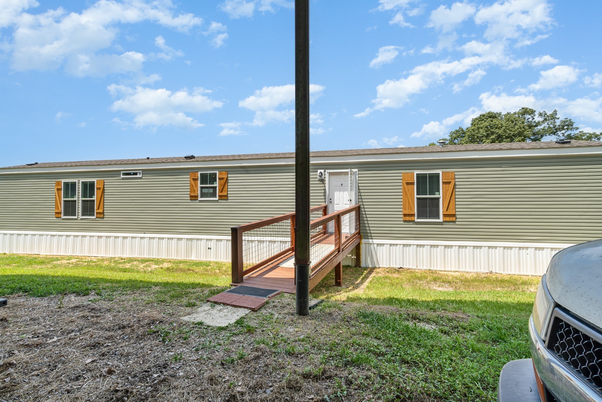 1640 Eno Rd Property Photo 40