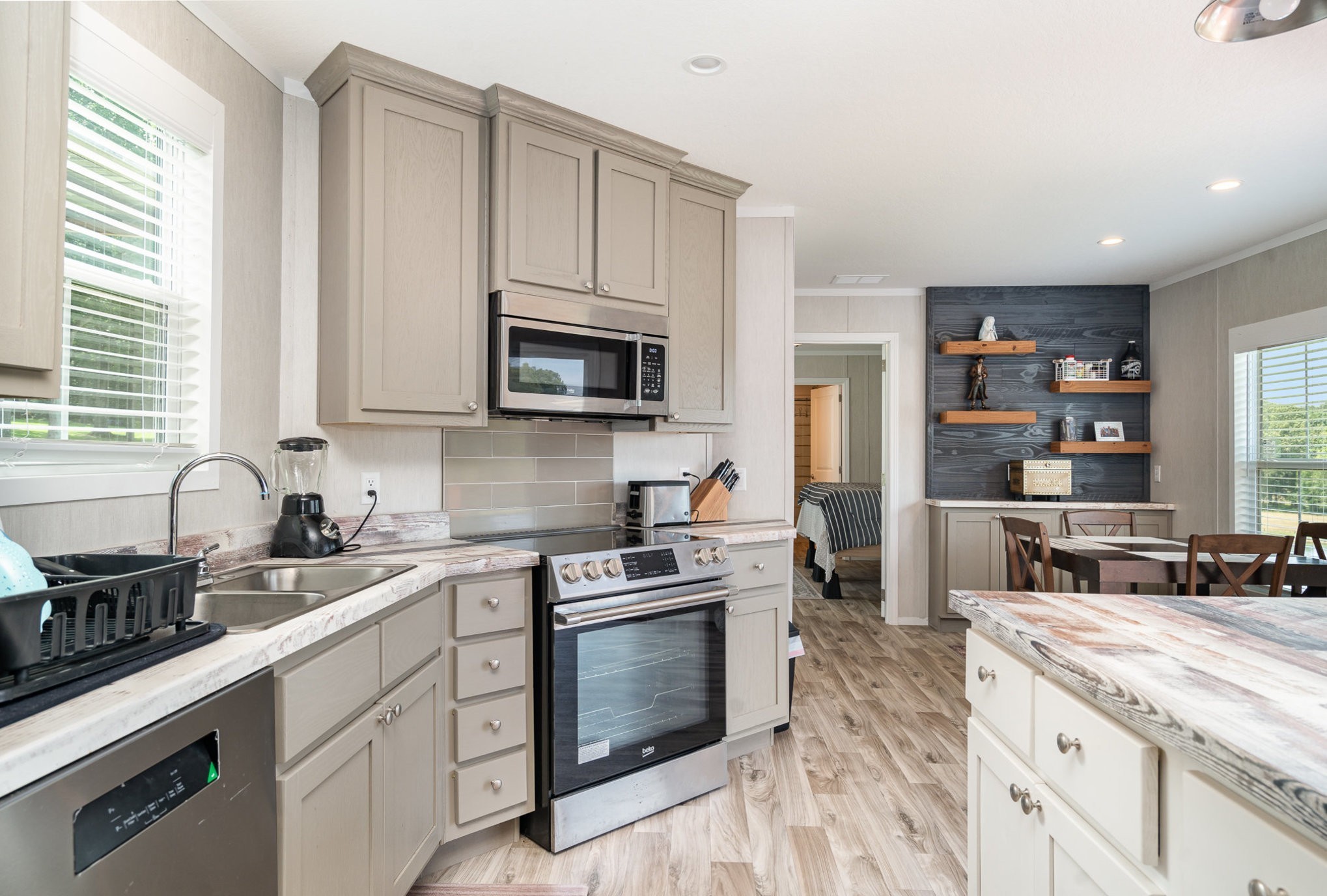 1640 Eno Rd Property Photo 45