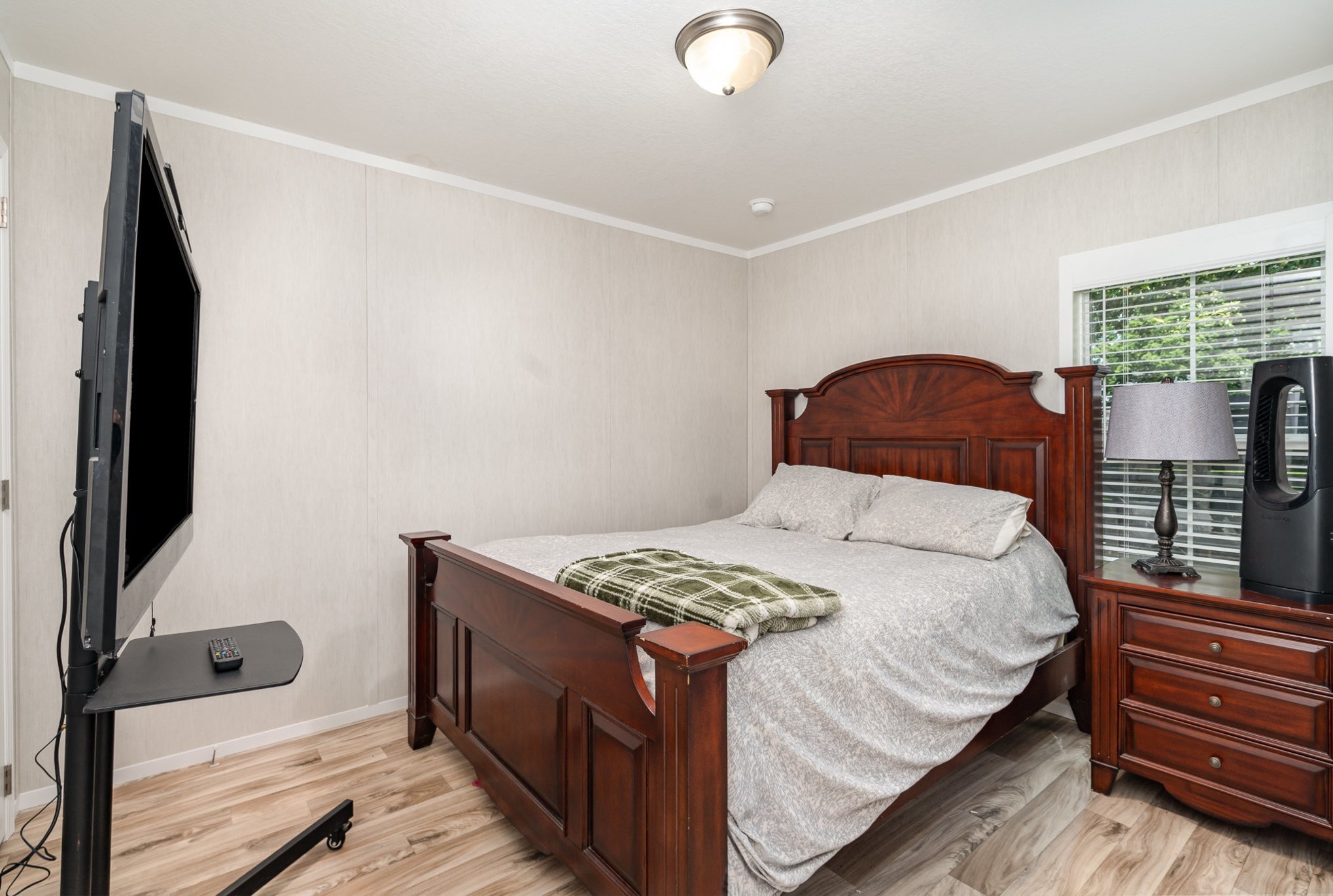 1640 Eno Rd Property Photo 50