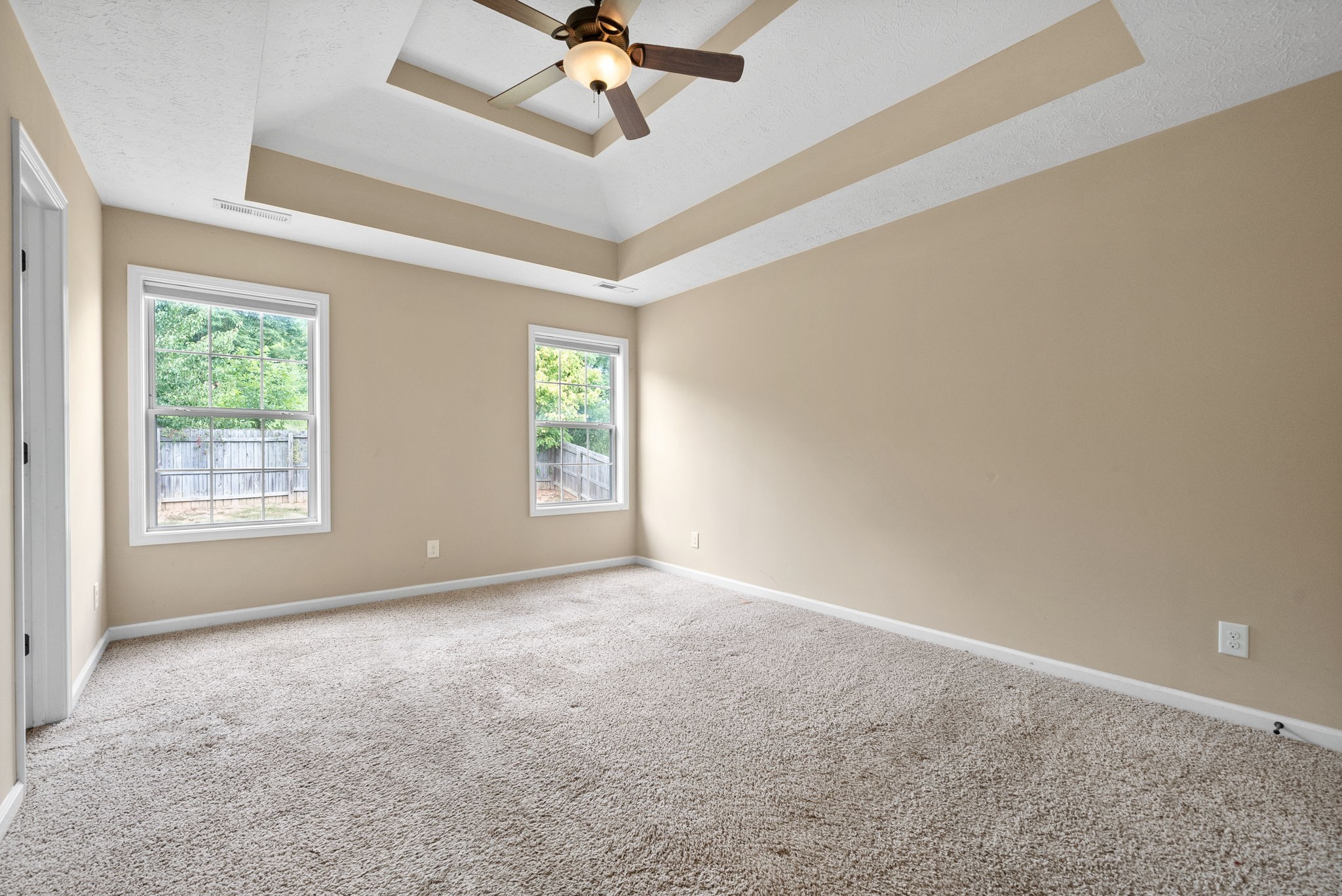 493 Comanche Ct Property Photo 7