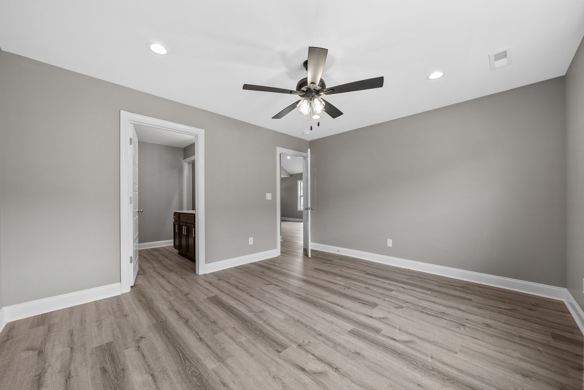 201 Pineridge Dr Property Photo 11