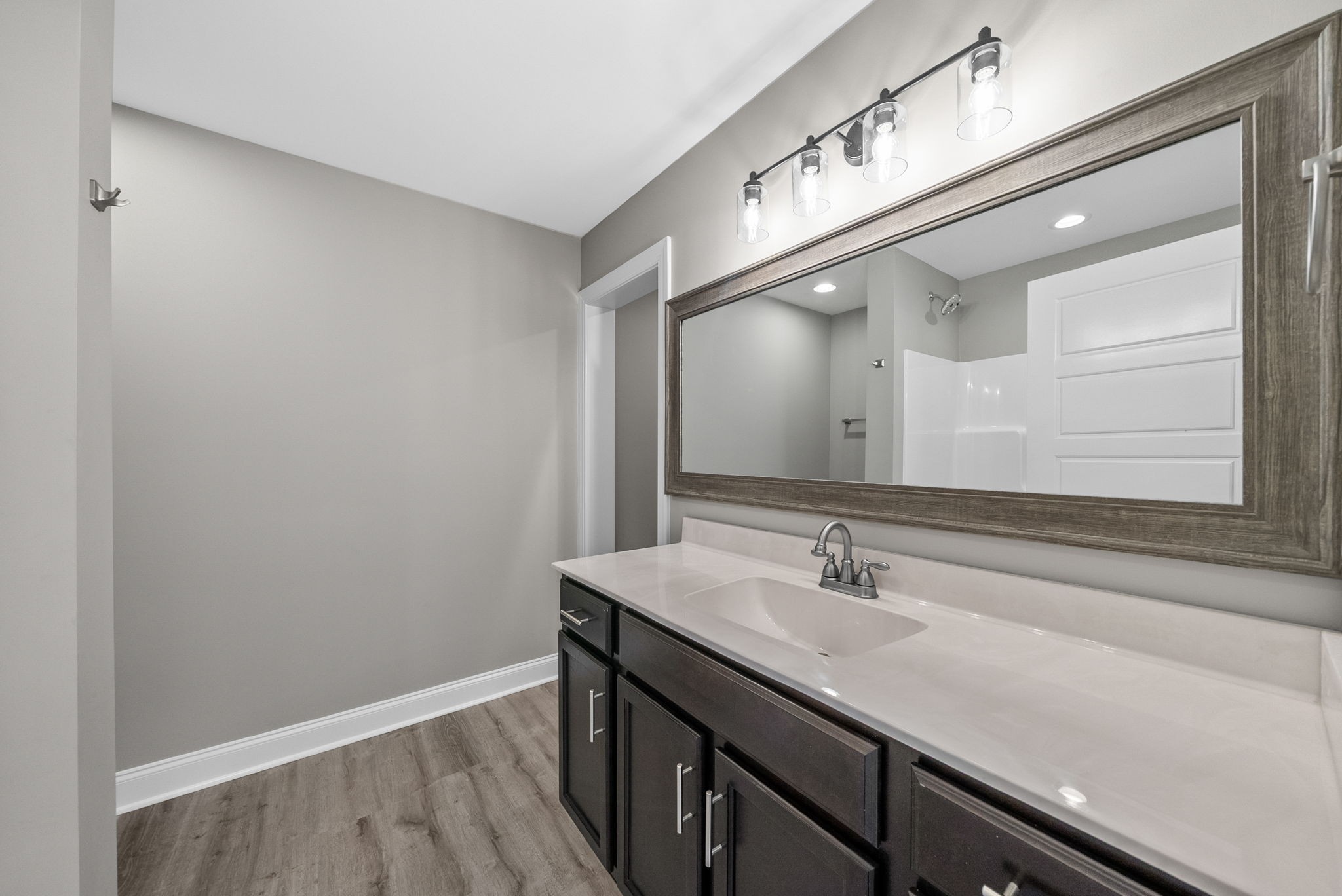 201 Pineridge Dr Property Photo 12