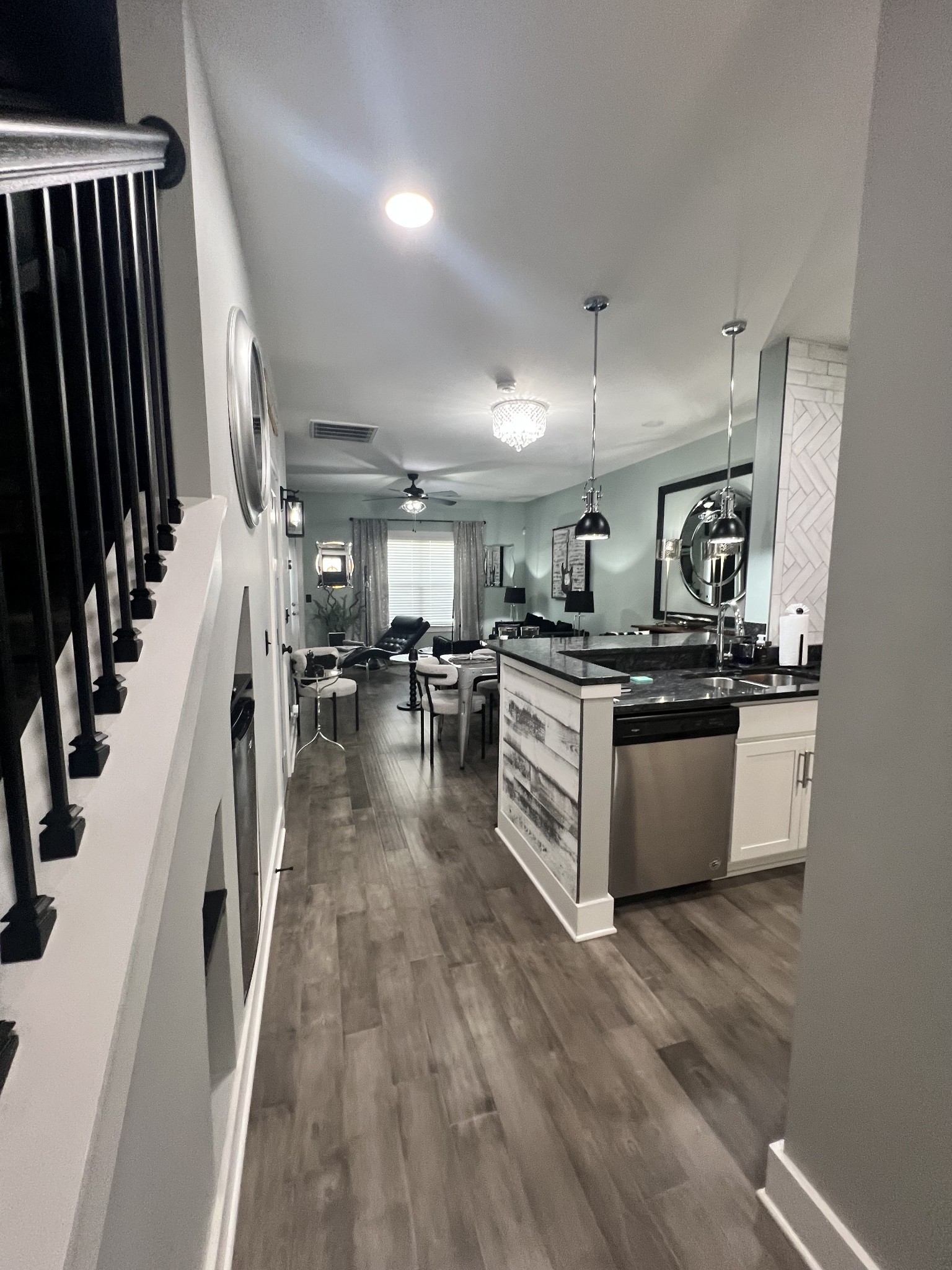 2317 Patrick Ave Property Photo 10