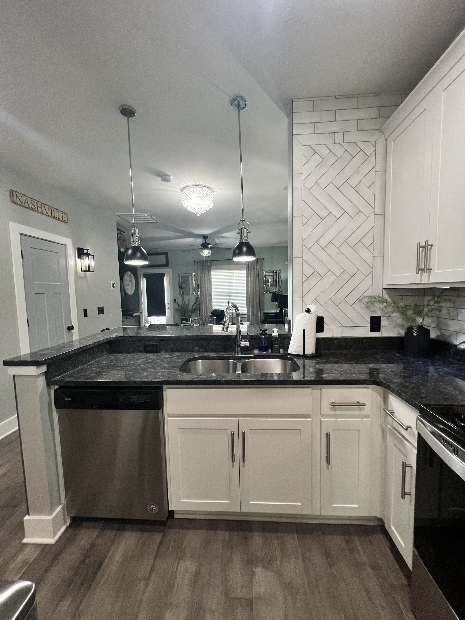 2317 Patrick Ave Property Photo 28