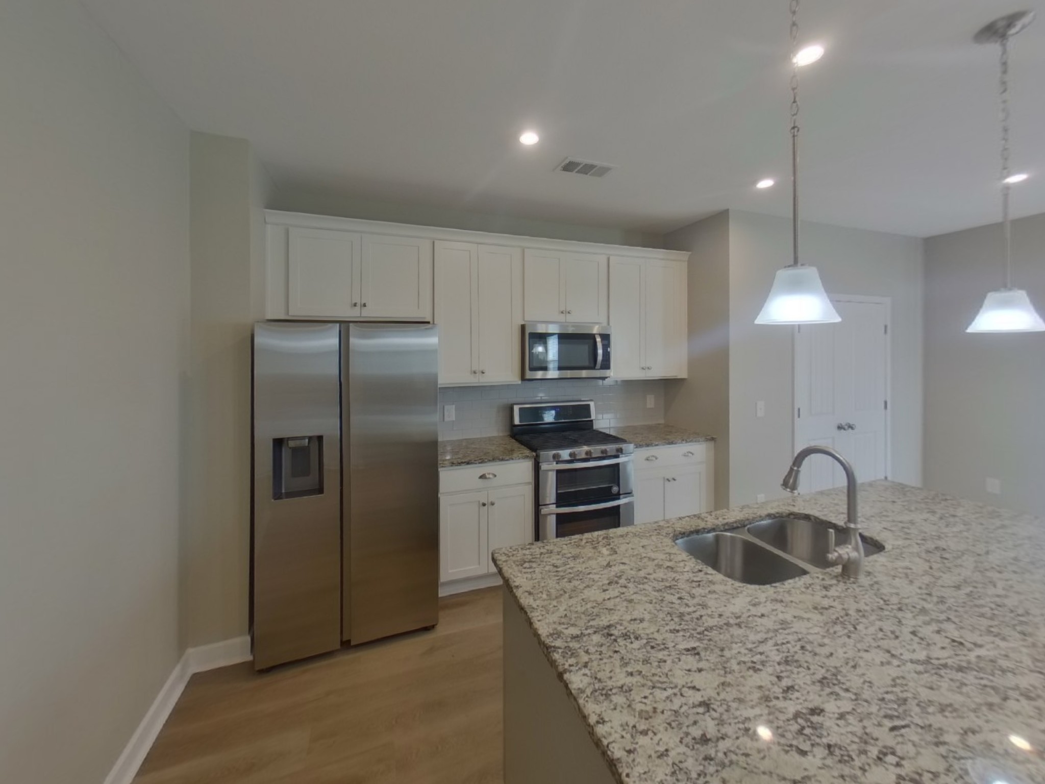 105 Davenport Dr Property Photo 6