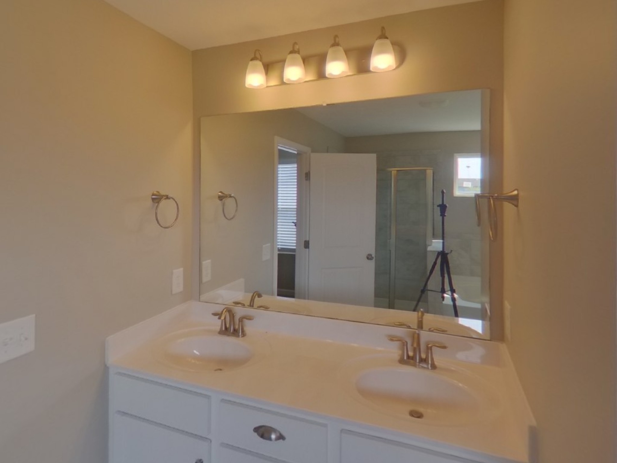 105 Davenport Dr Property Photo 8