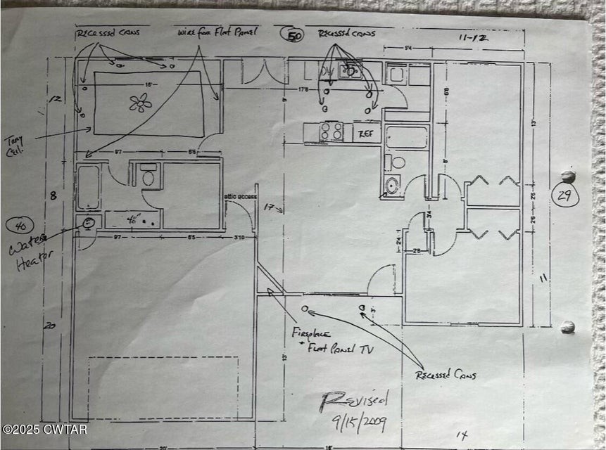 87 Aaron Dr Property Photo 8