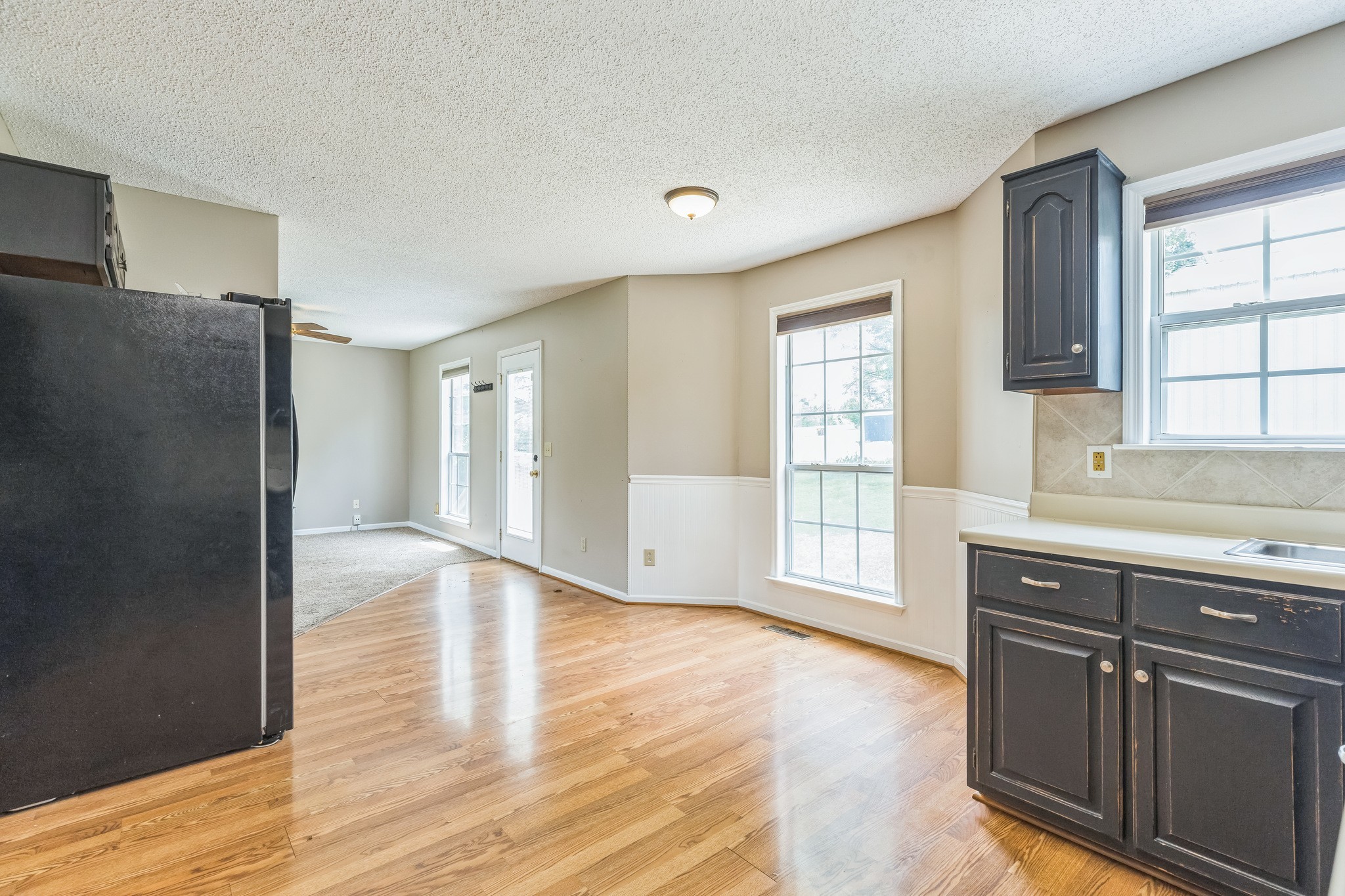 920 Bedford Pl Property Photo 6