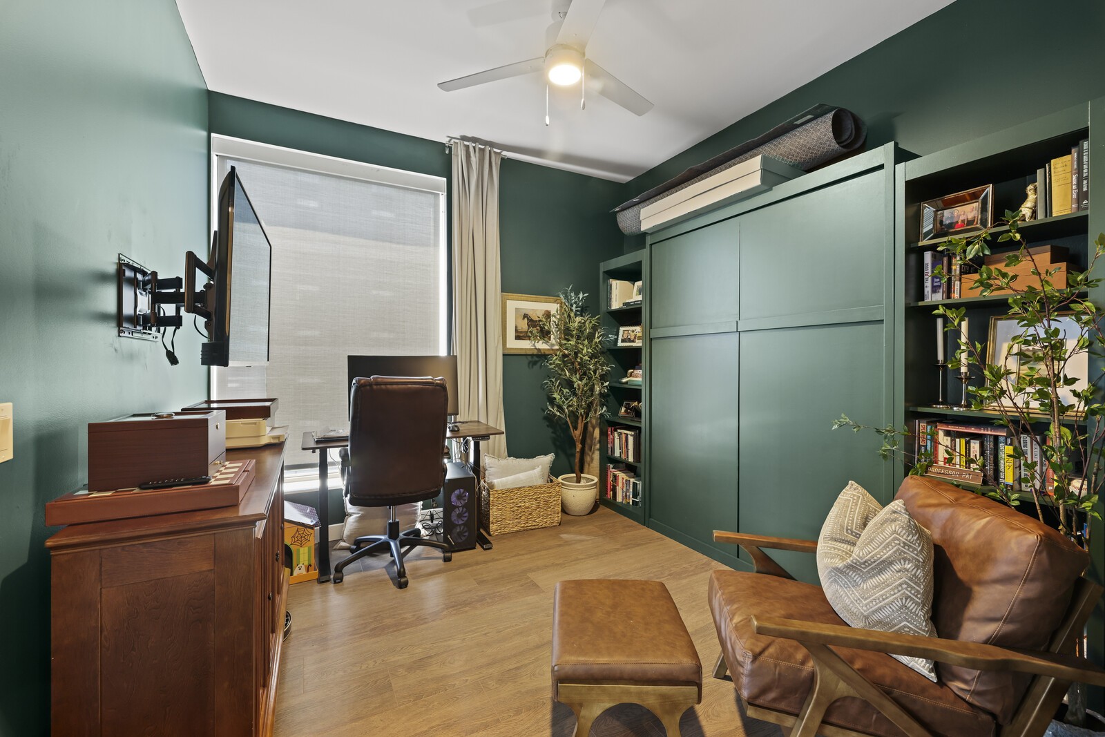 1212 Demonbreun St Property Photo 18