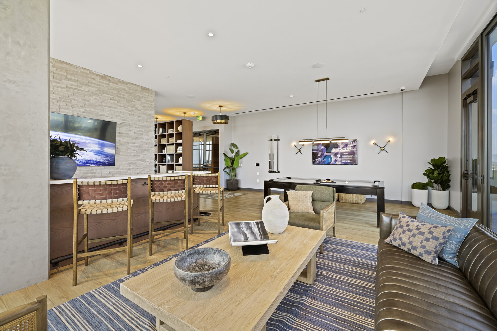 1212 Demonbreun St Property Photo 26