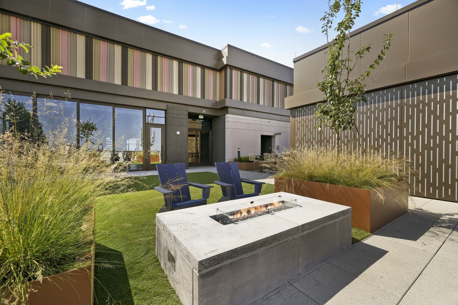 1212 Demonbreun St Property Photo 35