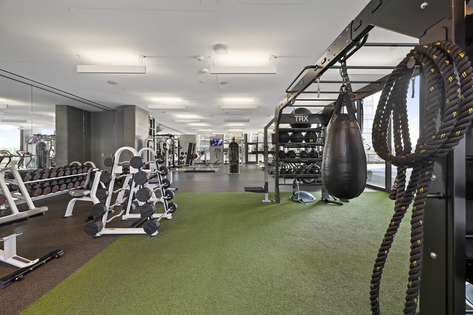 1212 Demonbreun St Property Photo 40