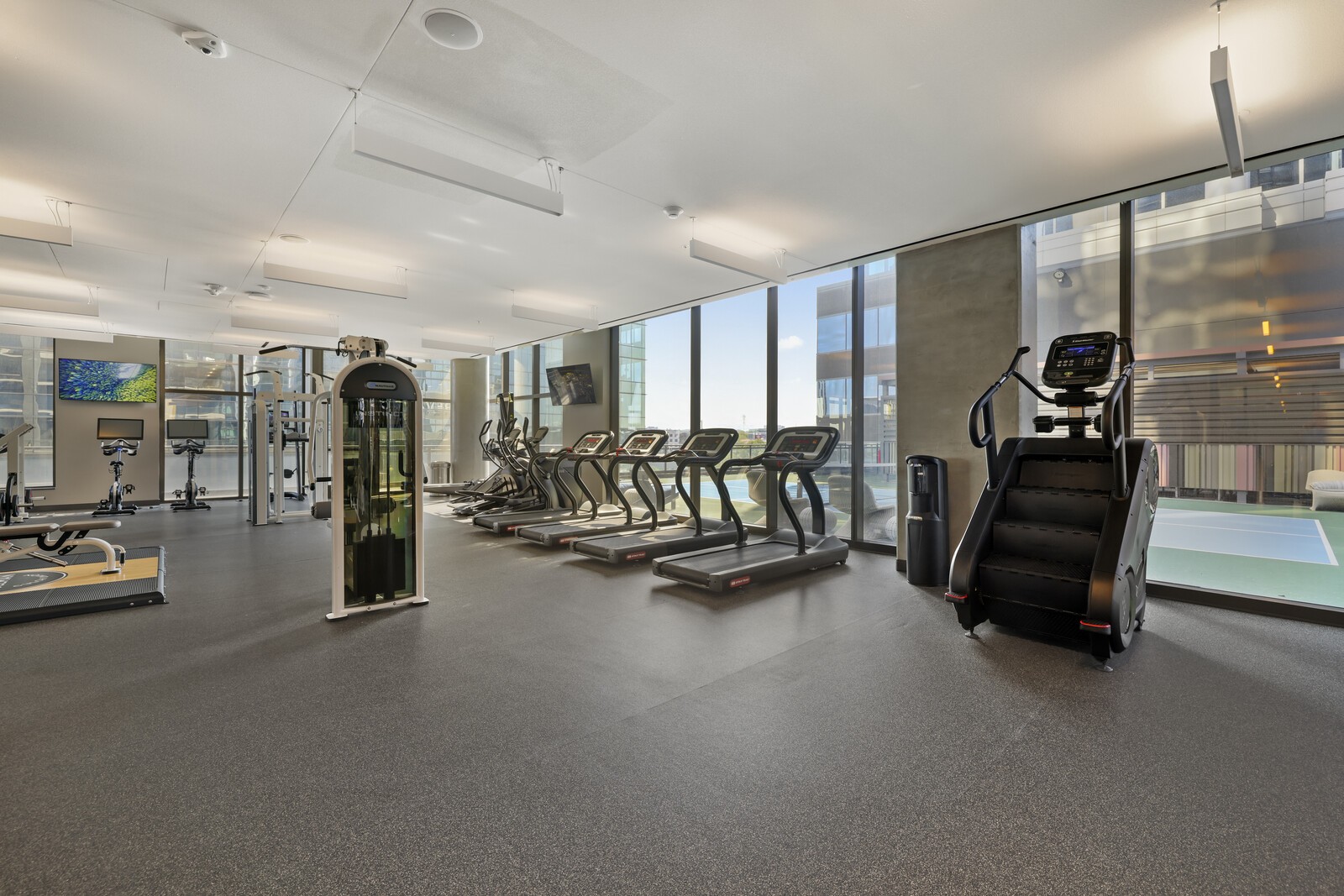 1212 Demonbreun St Property Photo 42