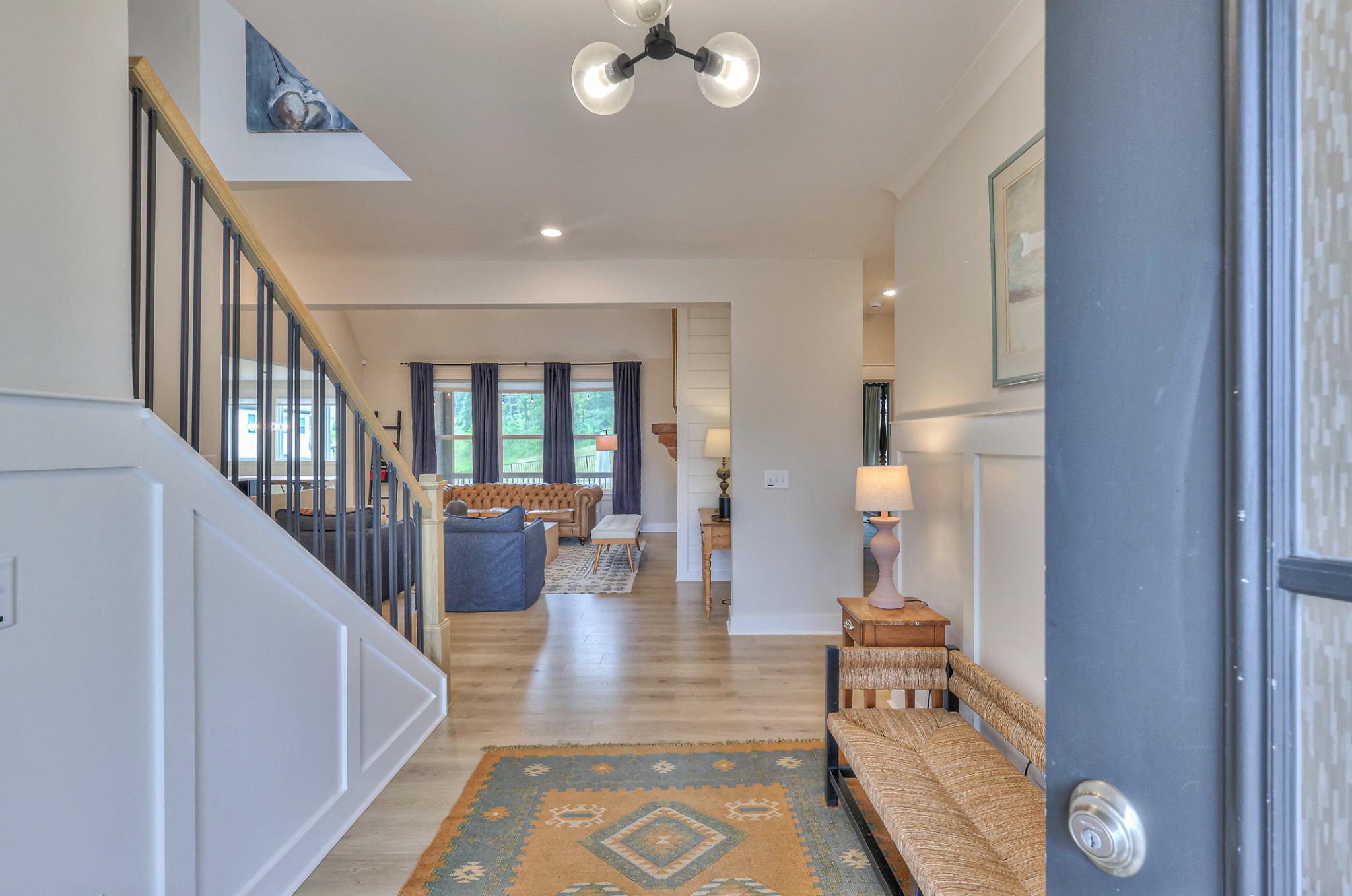 5611 Carney Ln Property Photo 2