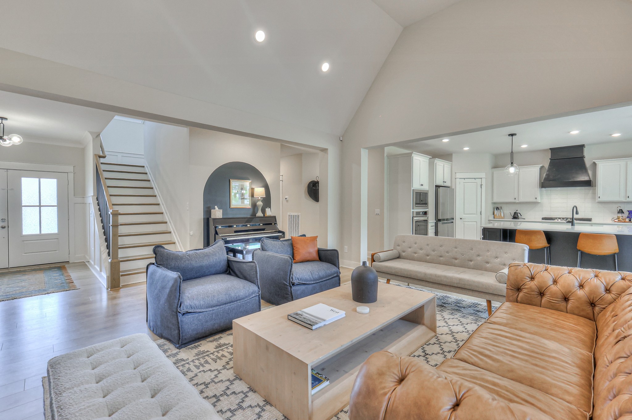 5611 Carney Ln Property Photo 5