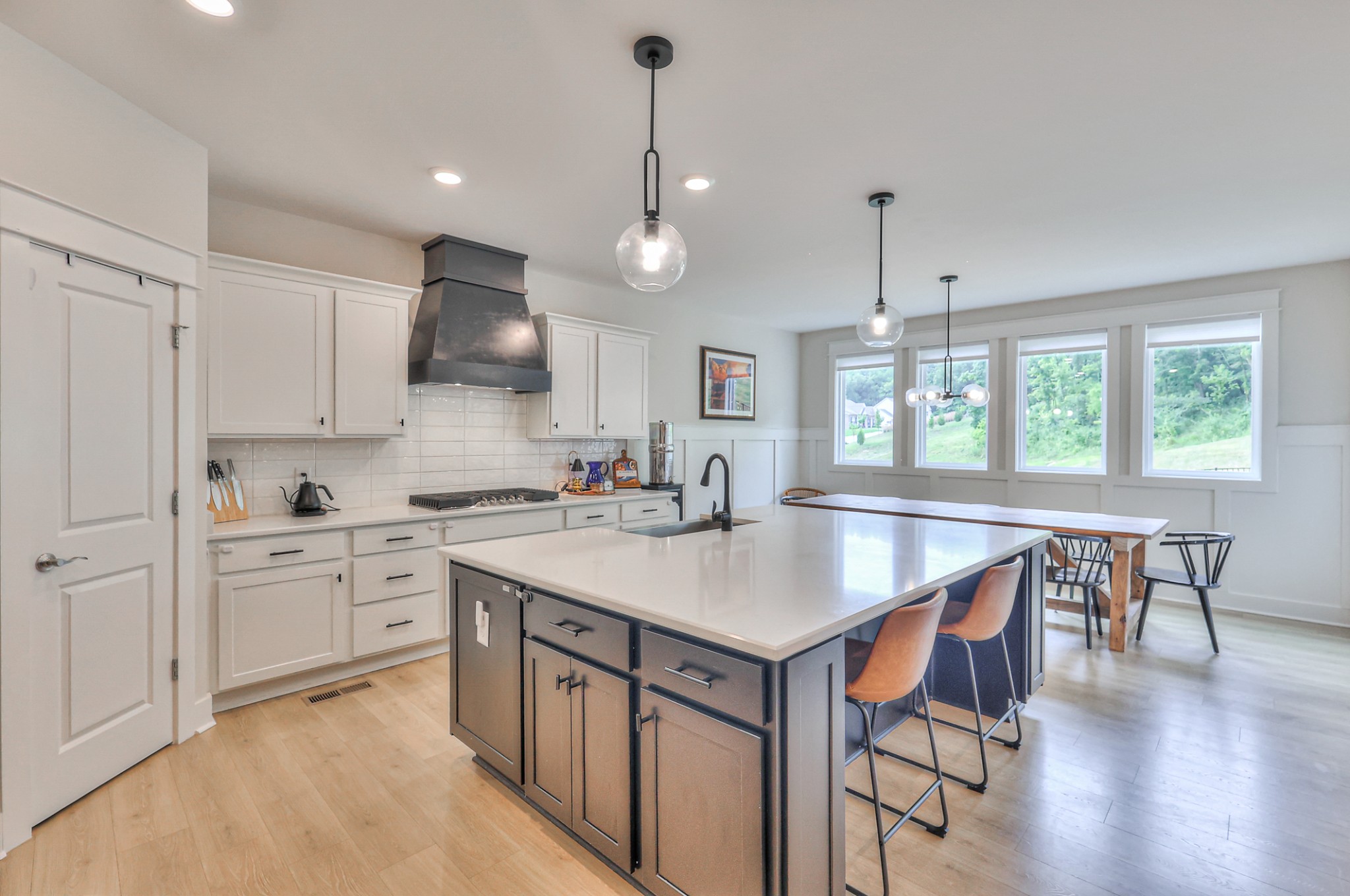 5611 Carney Ln Property Photo 9