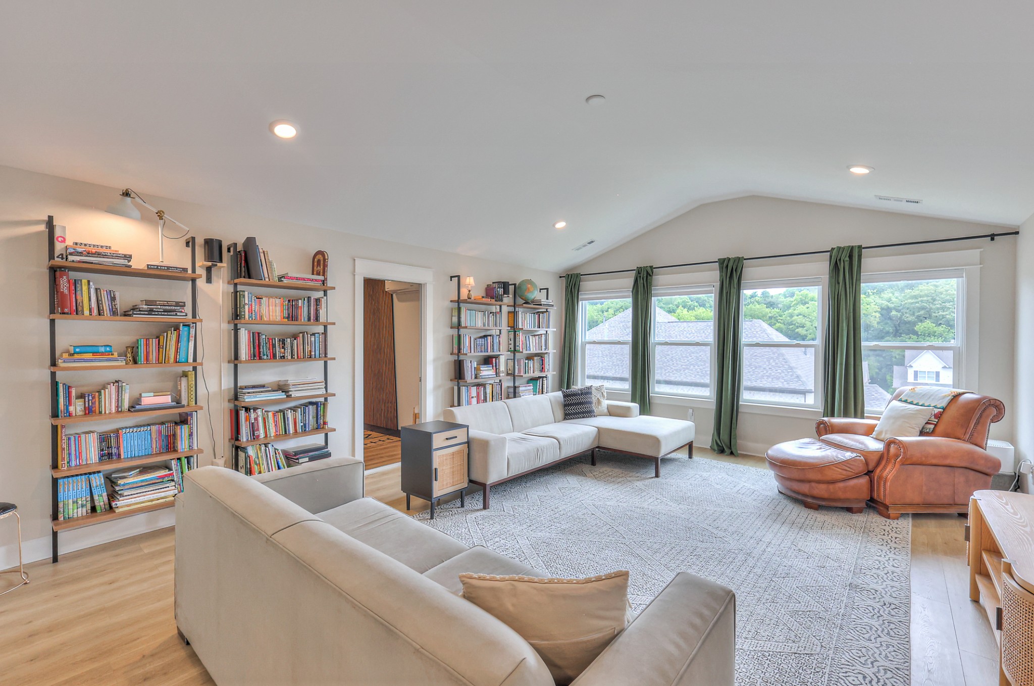 5611 Carney Ln Property Photo 42