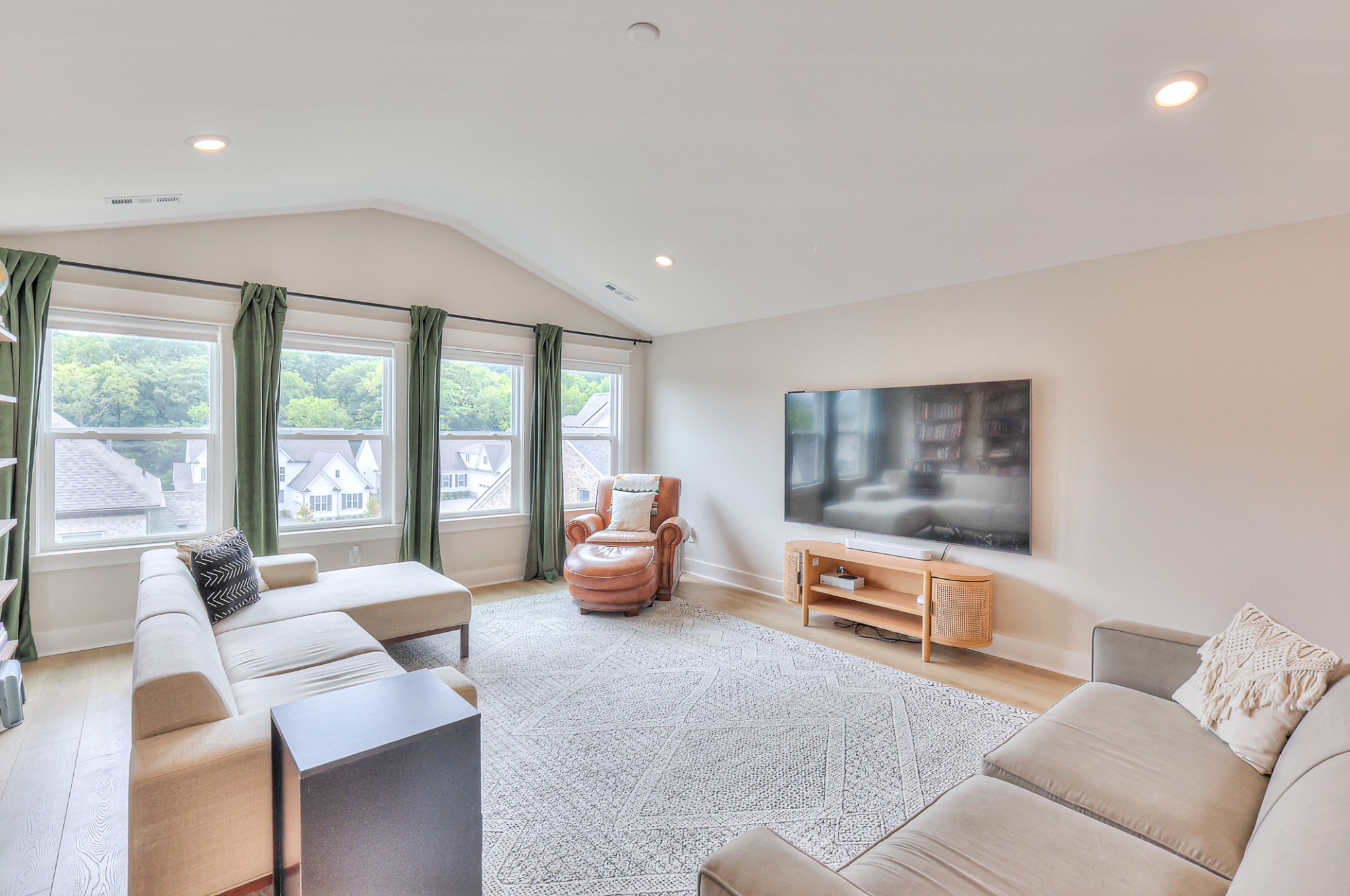 5611 Carney Ln Property Photo 46