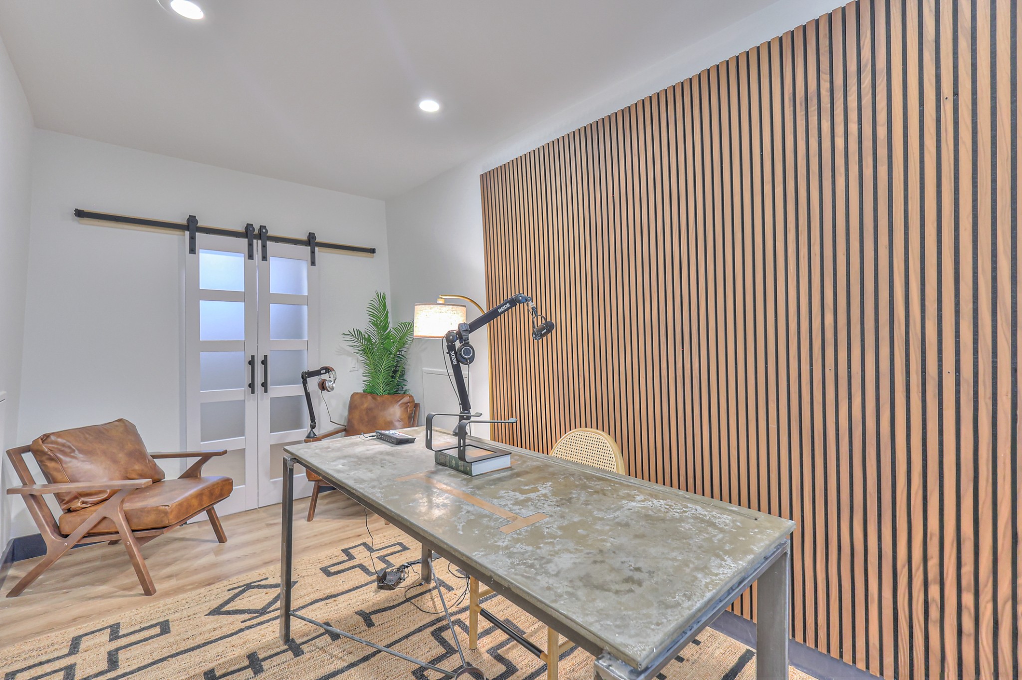 5611 Carney Ln Property Photo 49