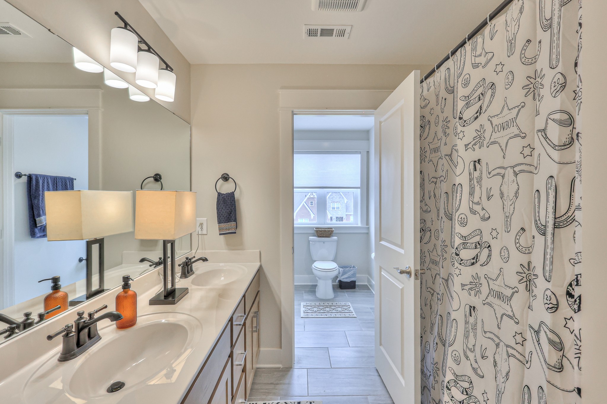 5611 Carney Ln Property Photo 57