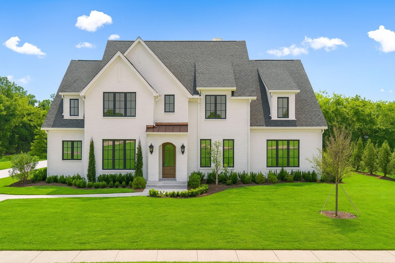 6035 Frazier Park Ln Property Photo 1