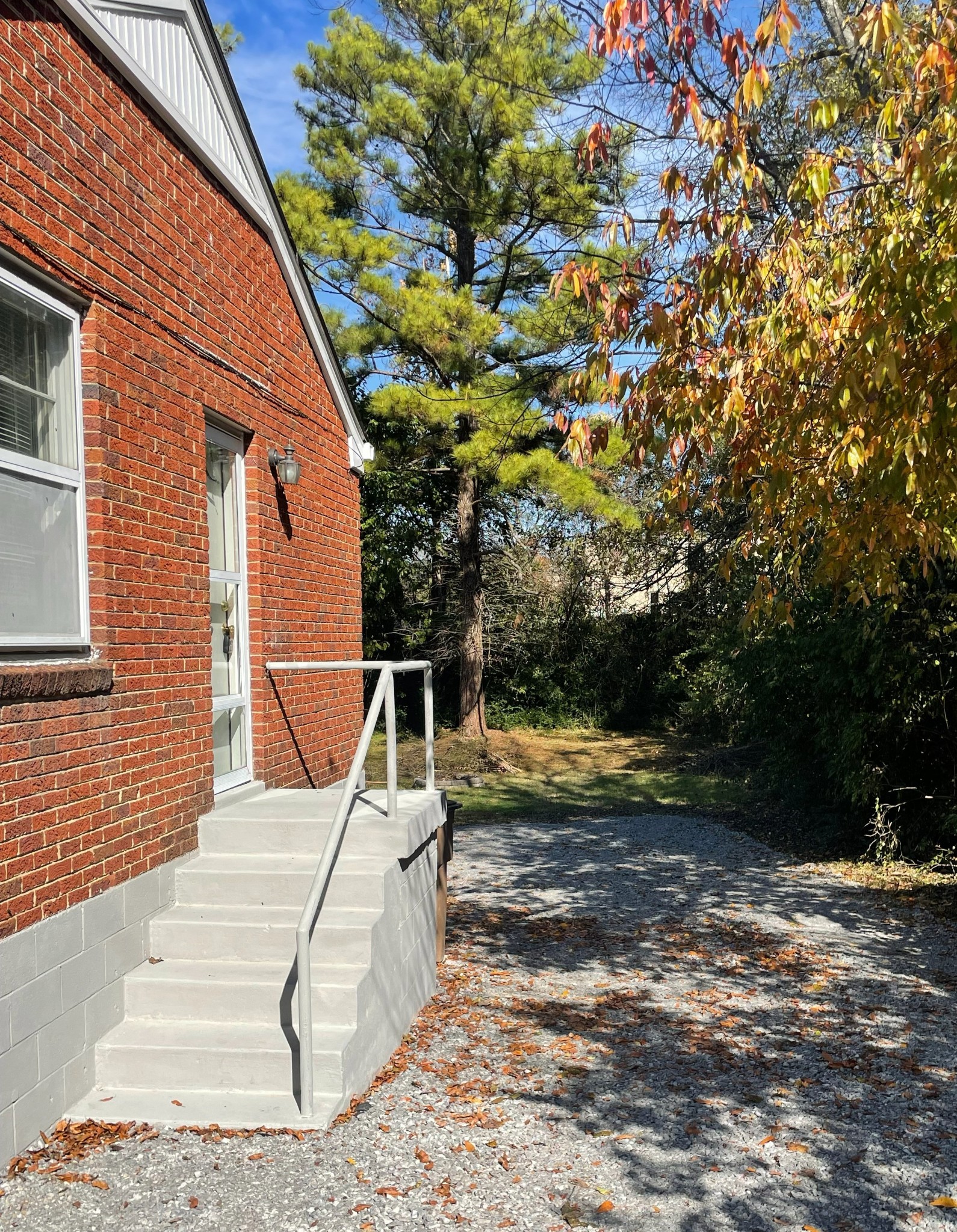 2726 Wellman Dr Property Photo 2