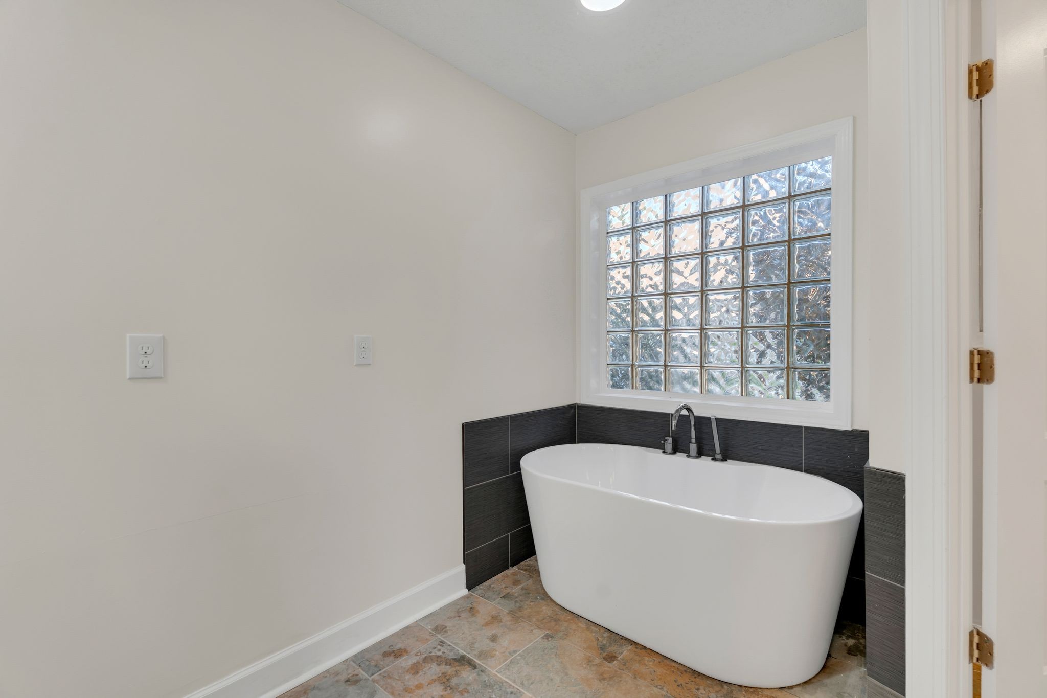 227 White Cloud Trl Property Photo 12