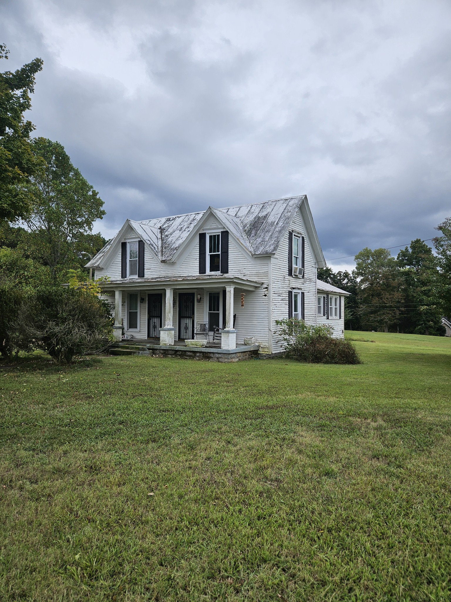 1653 Friendship Rd Property Photo