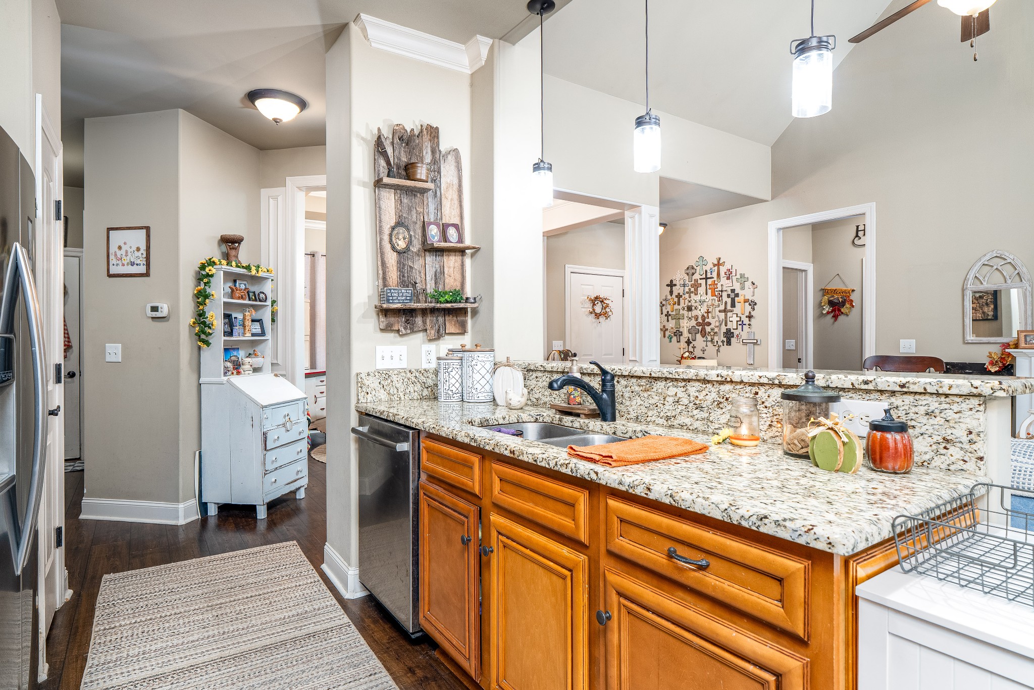 1855 Lochlann Dr Property Photo 11