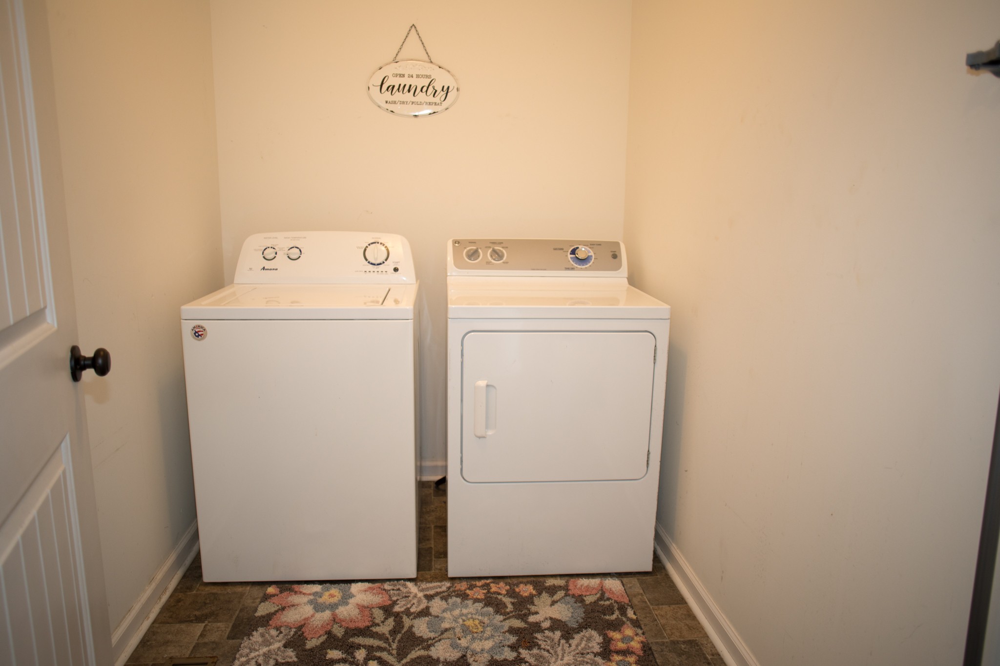 140 Rivercrest Cir Property Photo 8