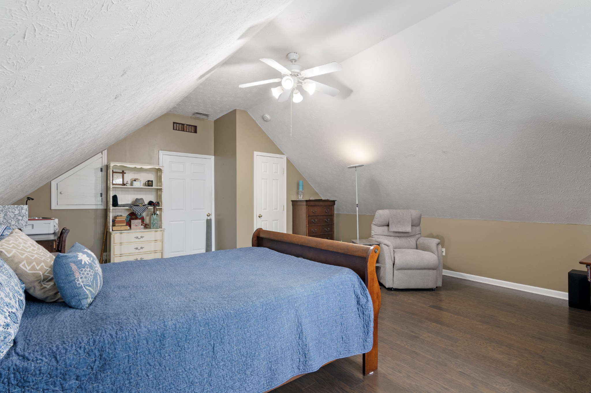 125 Cherokee Dr Property Photo 26