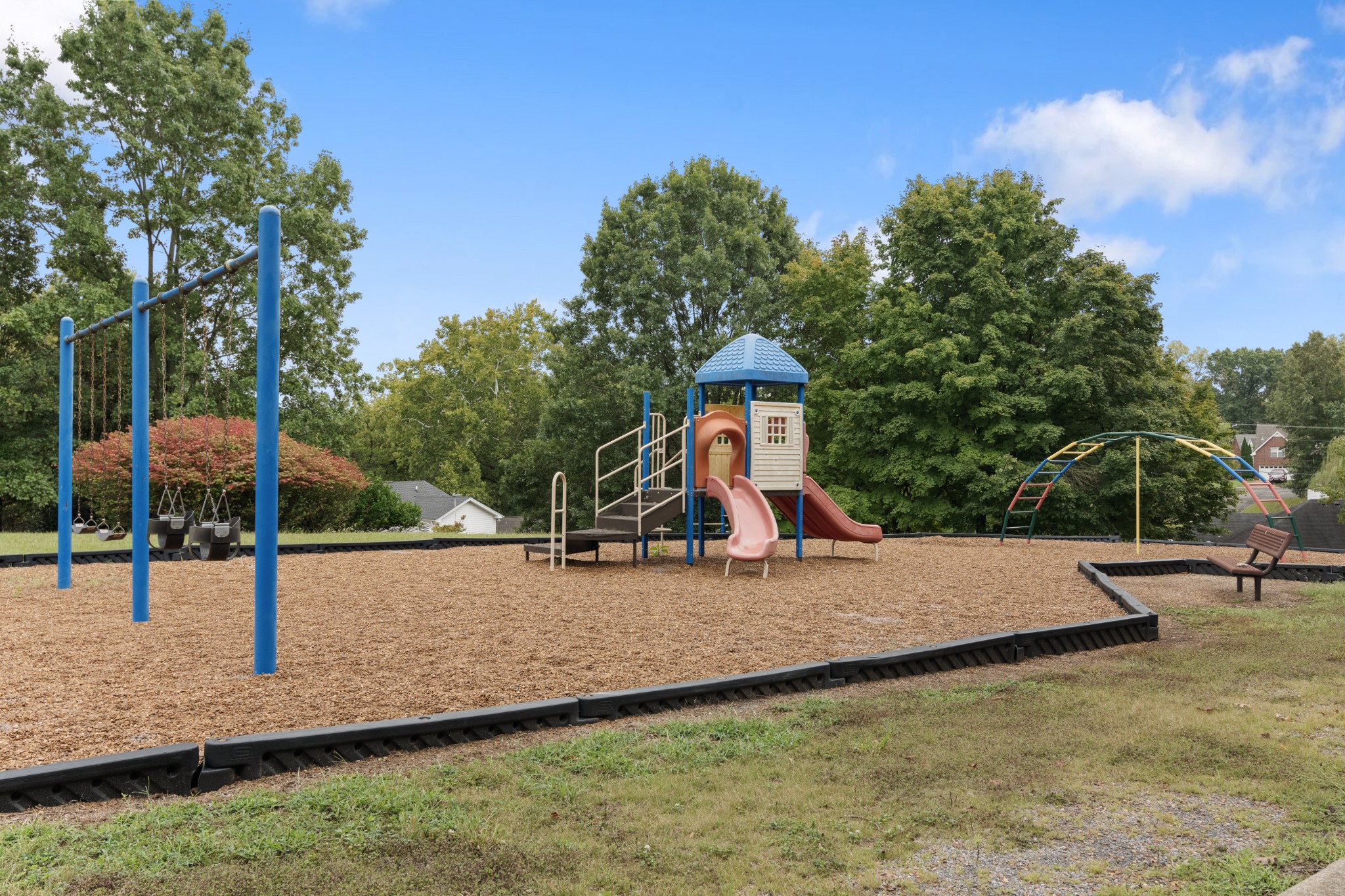 125 Cherokee Dr Property Photo 33