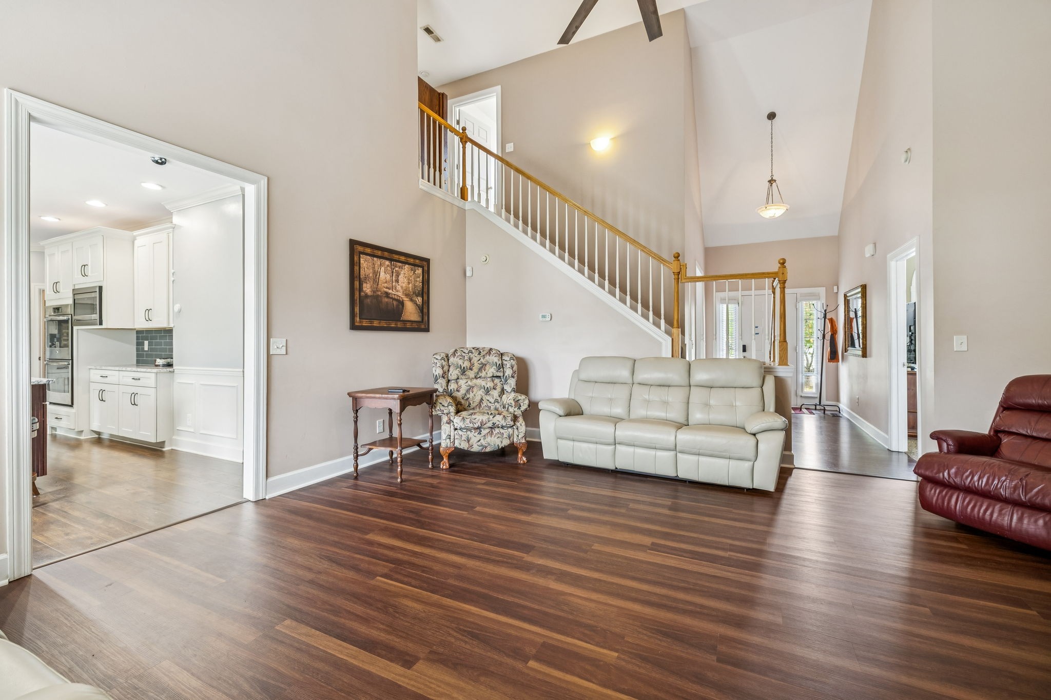 5024 Republic Ave Property Photo 4