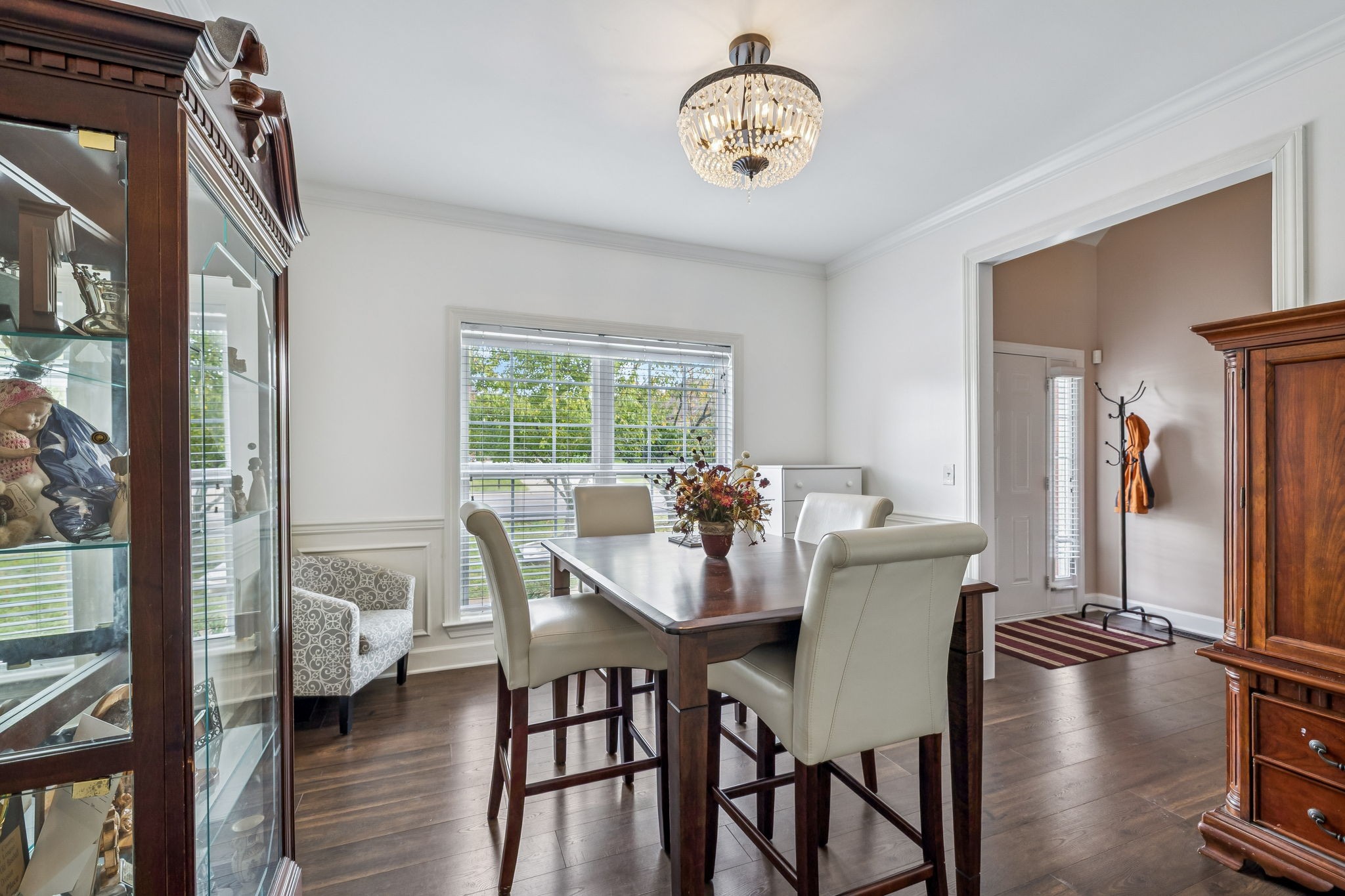 5024 Republic Ave Property Photo 12