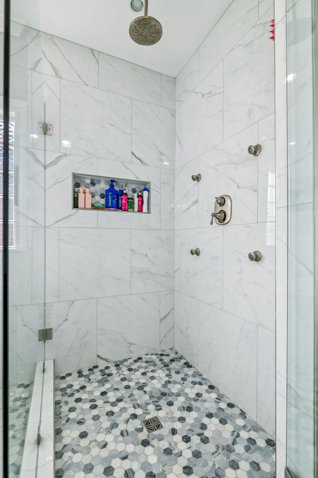 5024 Republic Ave Property Photo 16