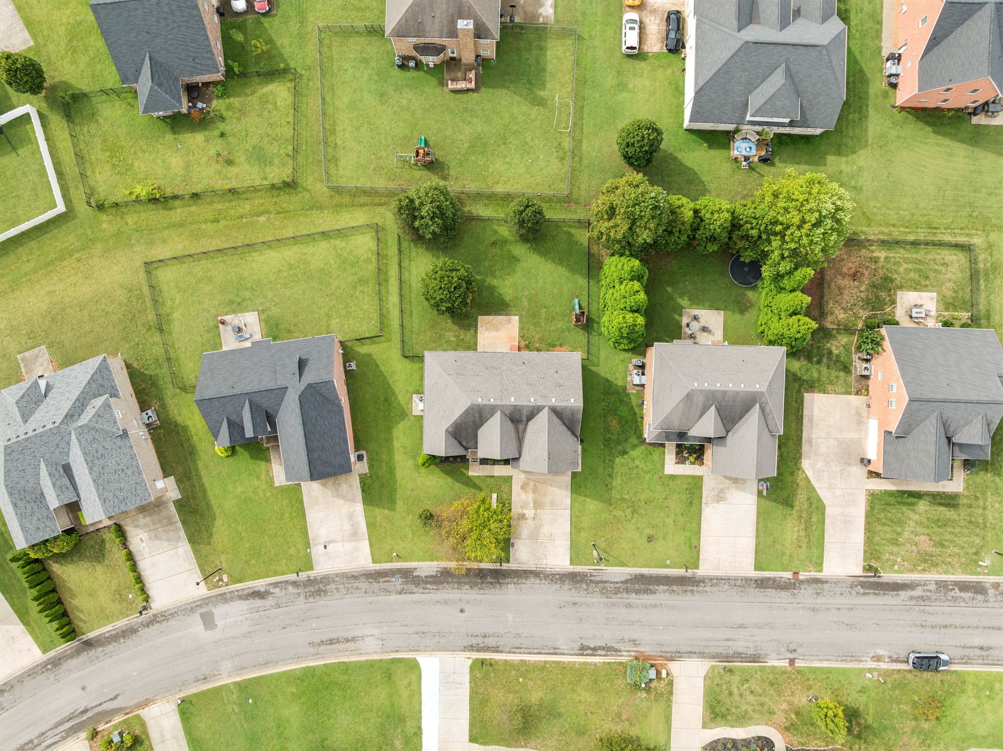 5024 Republic Ave Property Photo 26