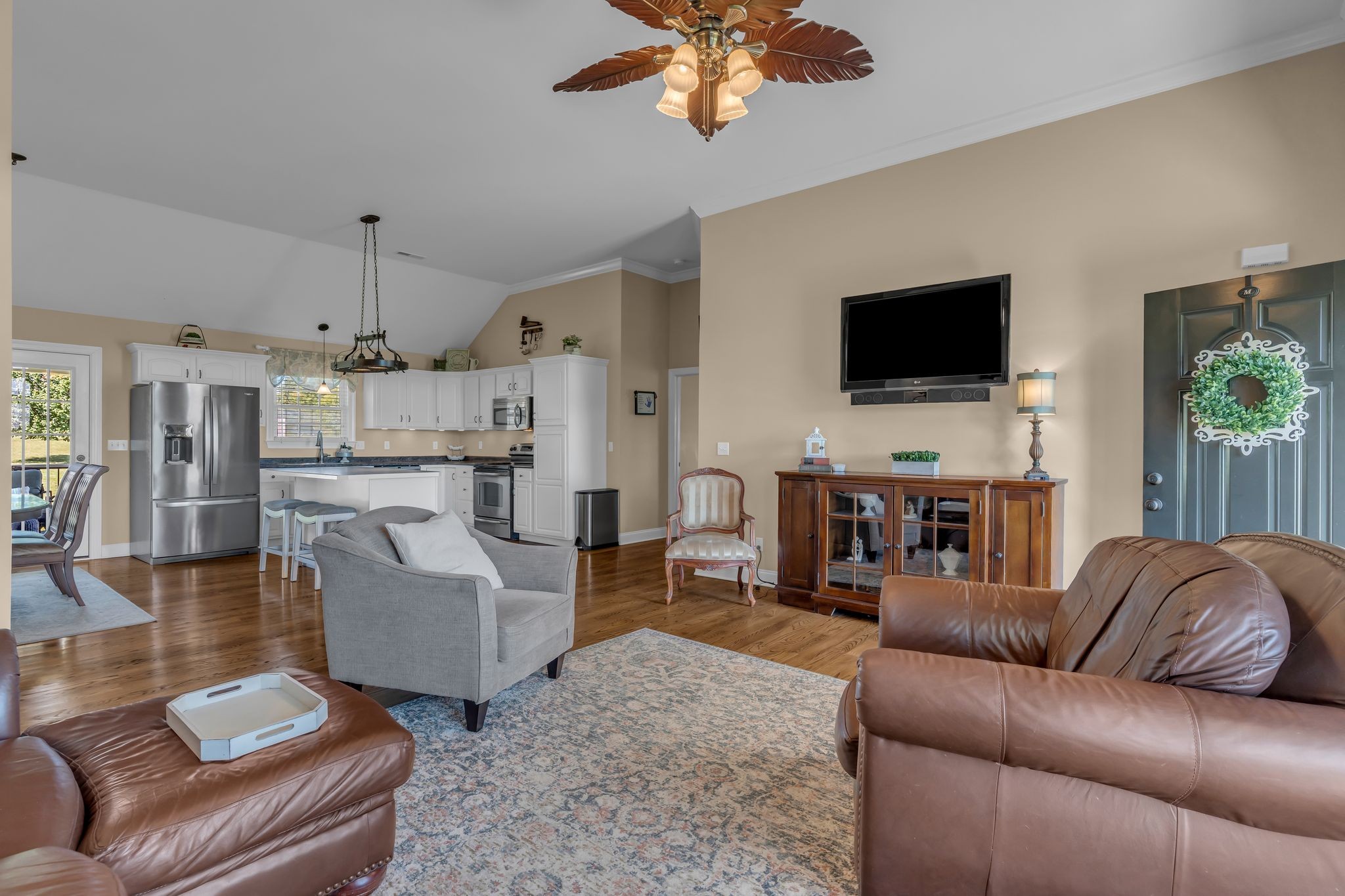 1688 Porter Rd Property Photo 7