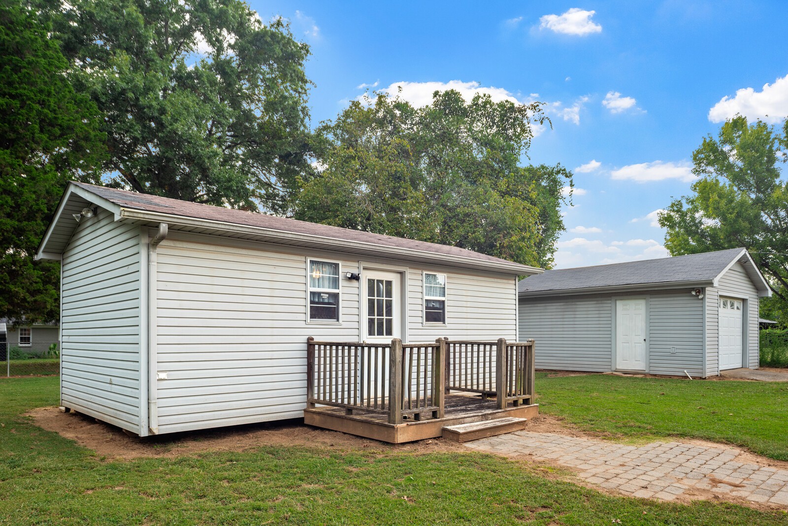 140 Lakeside Dr Property Photo 19