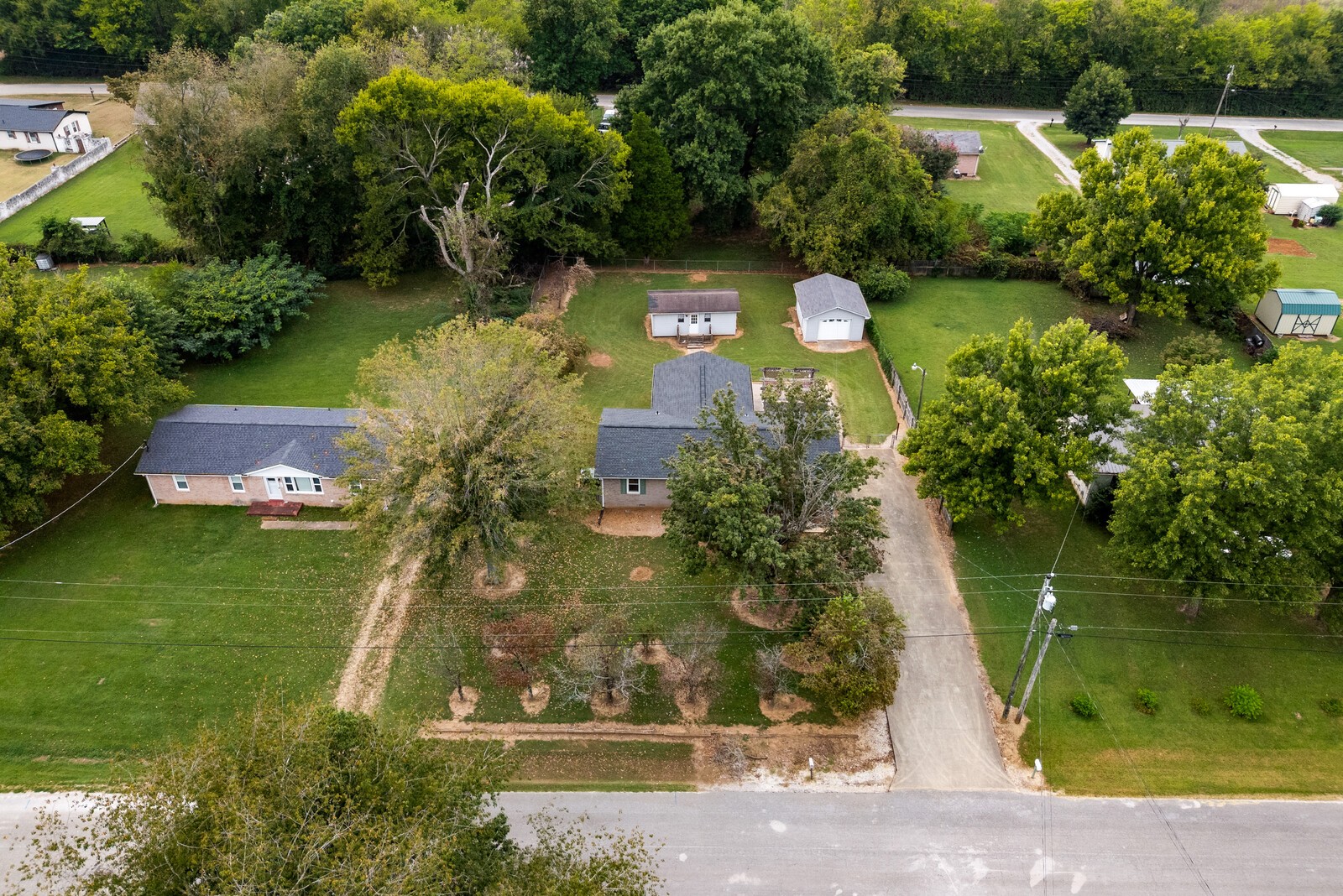 140 Lakeside Dr Property Photo 30