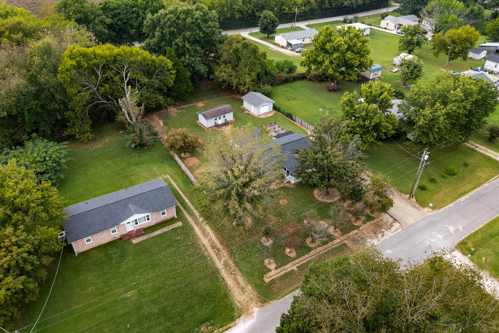 140 Lakeside Dr Property Photo 31