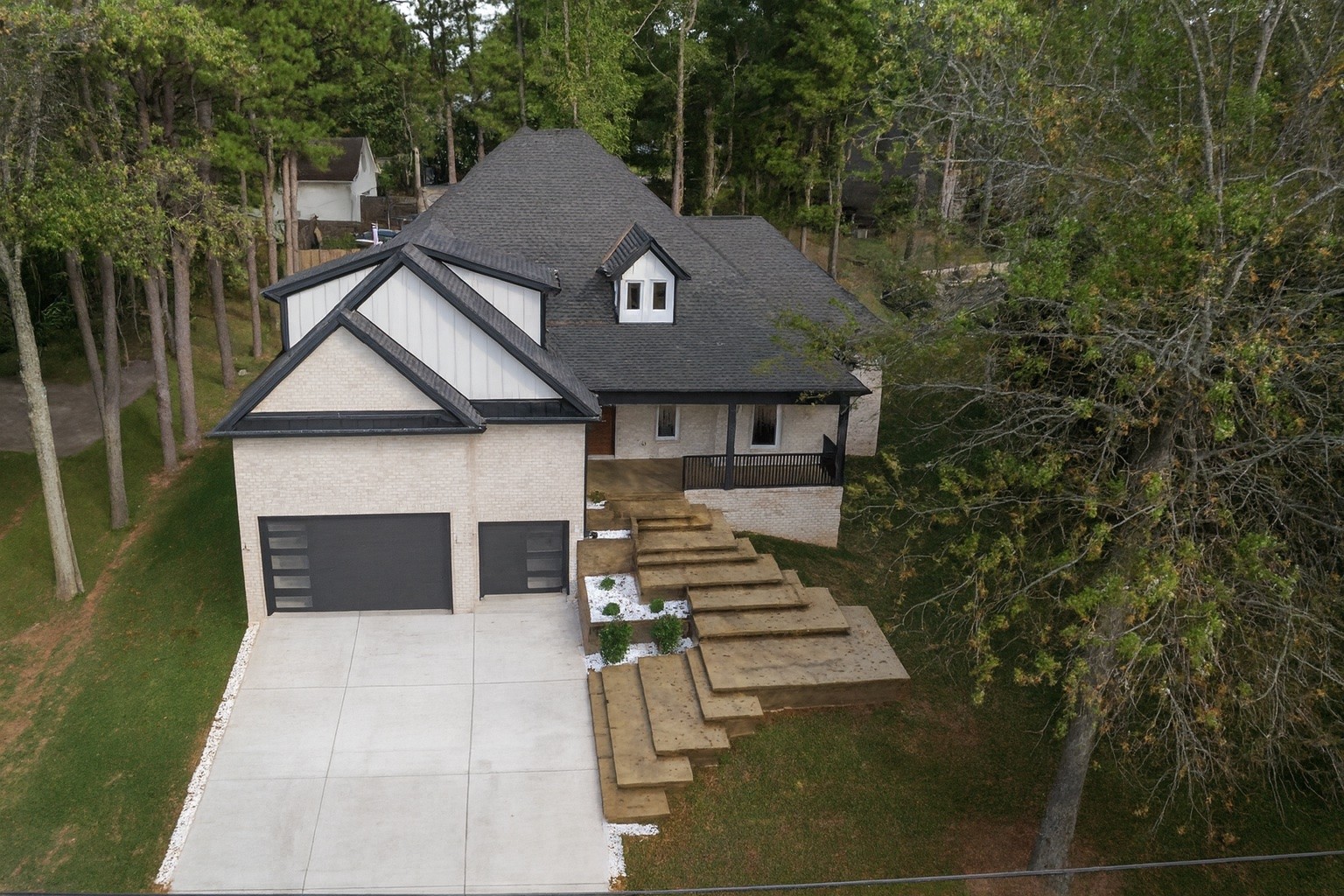 2836 Pedigo Pl Property Photo 3